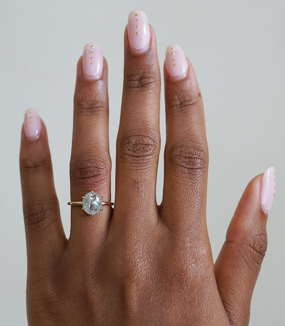 Elegant Solitaire Oval Diamond Engagement Ring for Women - Perfect for Proposals, Anniversaries & Weddings
