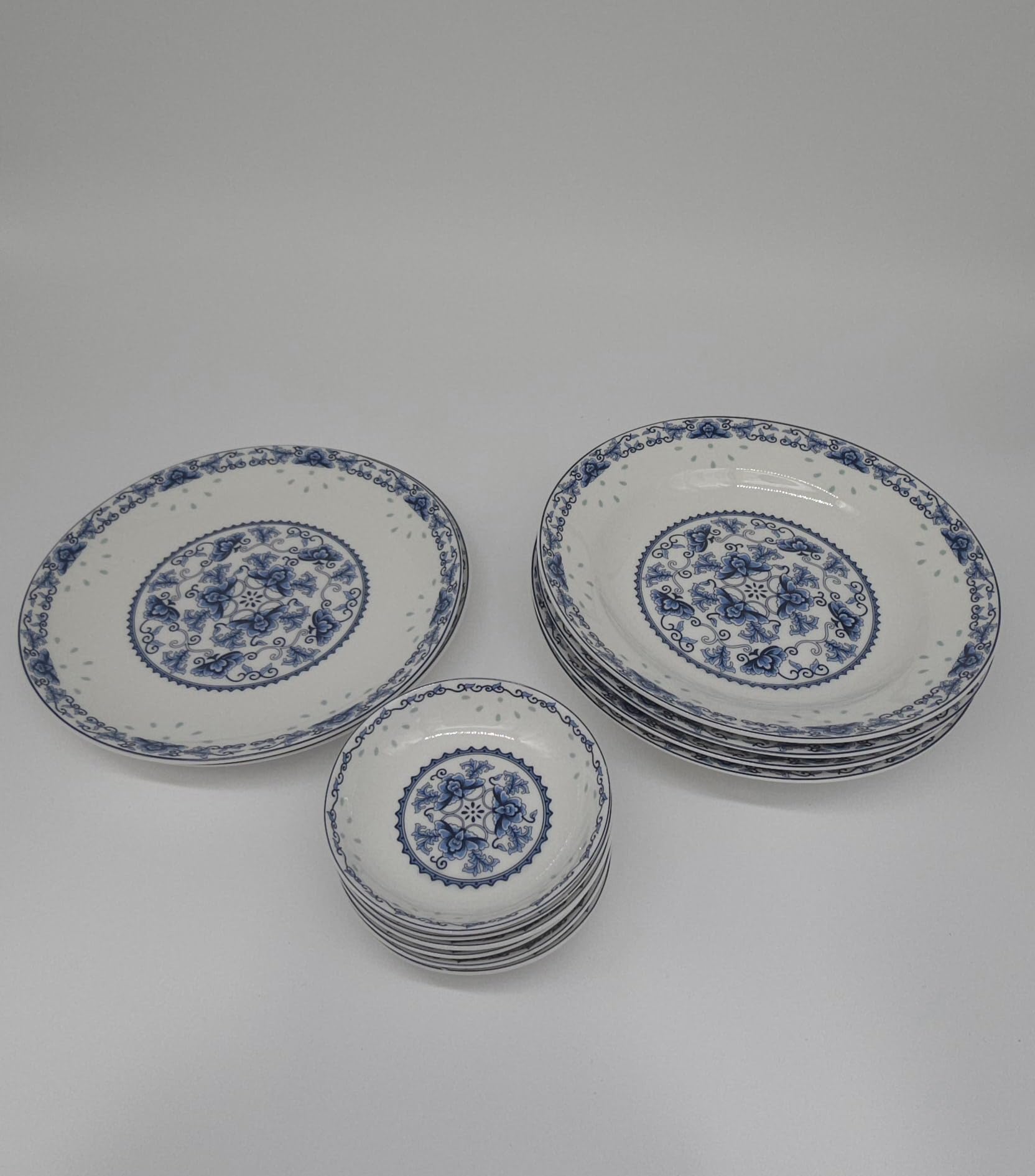 28-Piece Blue and White Bone China Dinnerware Set - Service for 6 with Rice Bowls - Handcrafted Jingdezhen Porcelain (Blue Lotus) - Elegant Tableware for Weddings, Restaurants & Special Occasions
