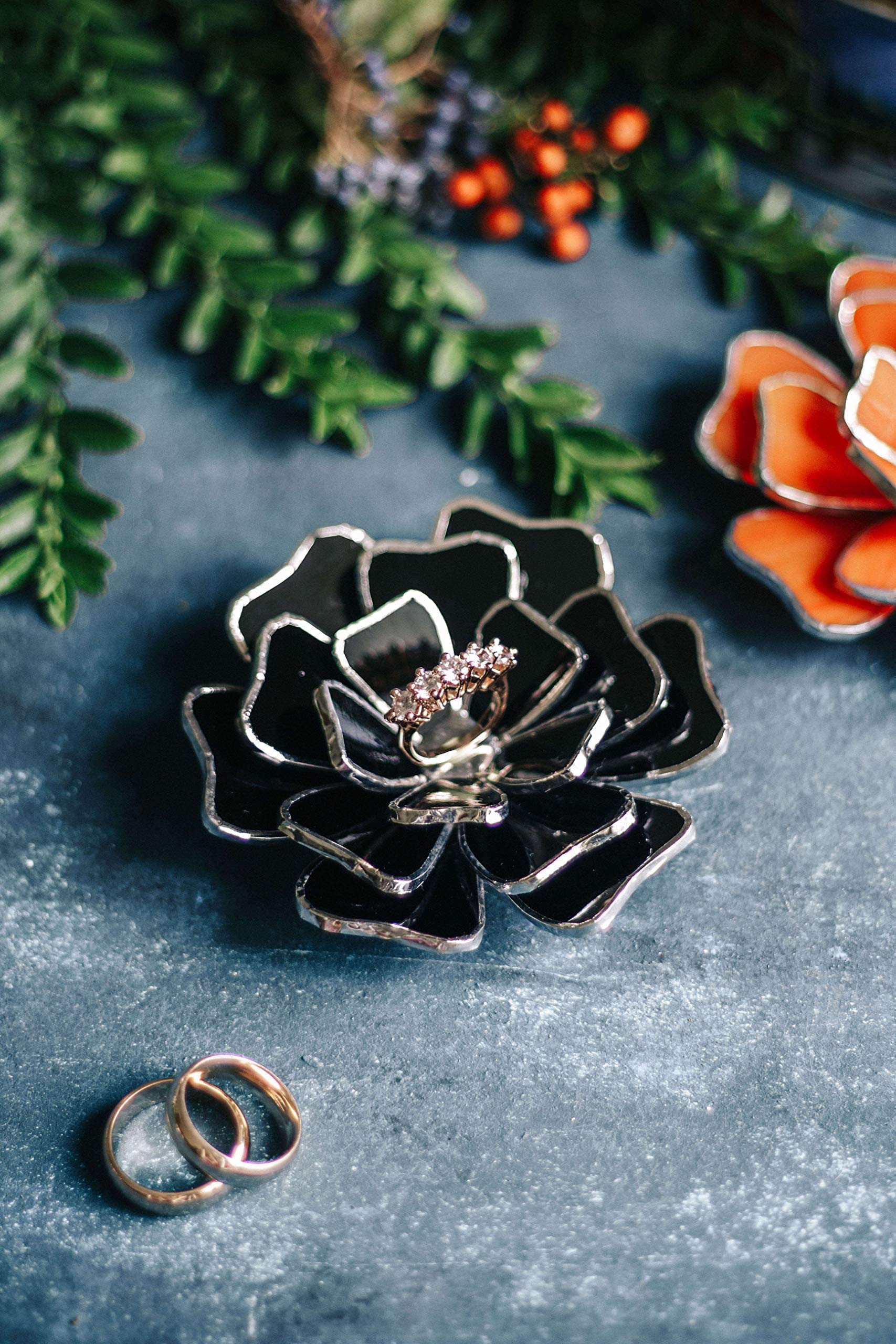 Opalescent Glass Flower Ring Holder - Gothic Wedding Decor & Jewelry Dish for Engagement Rings, Wedding Bands, Valentine's Day & Anniversary Gifts for Her - Elegant Black Floral Ring Tray for Bedside, Vanity & Bridal Showers