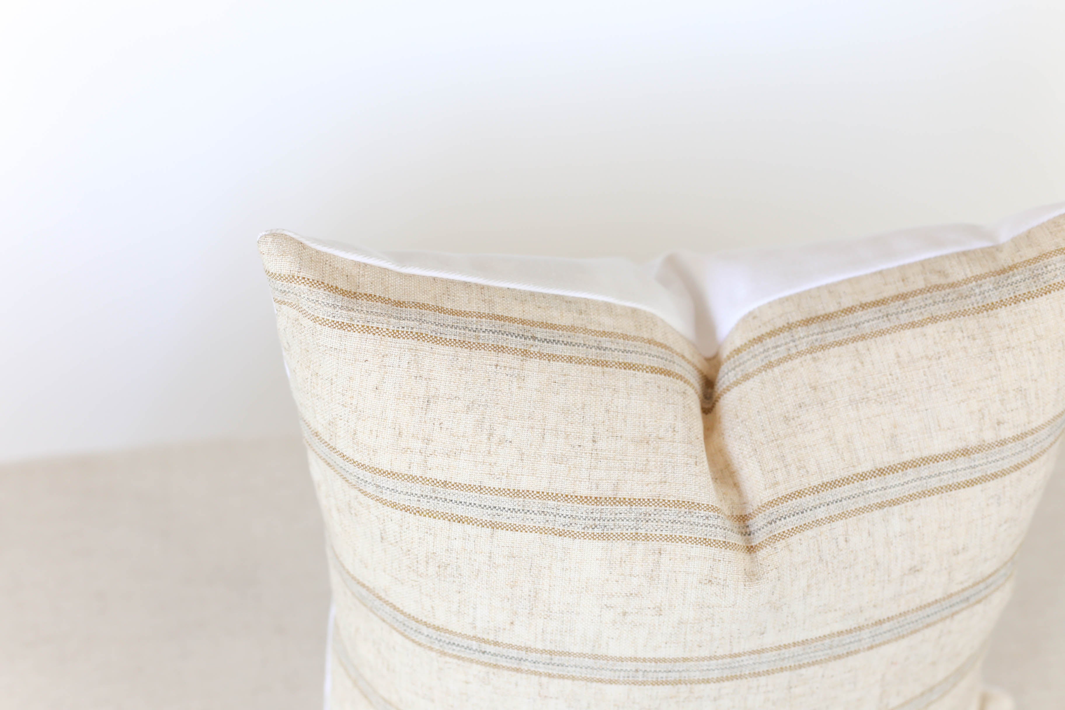 Hamilton Decorative Pillow Cover - Soft & Stylish Cushion Case for Sofa, Bed, or Chair - Perfect for Living Room, Bedroom, or Office Decor