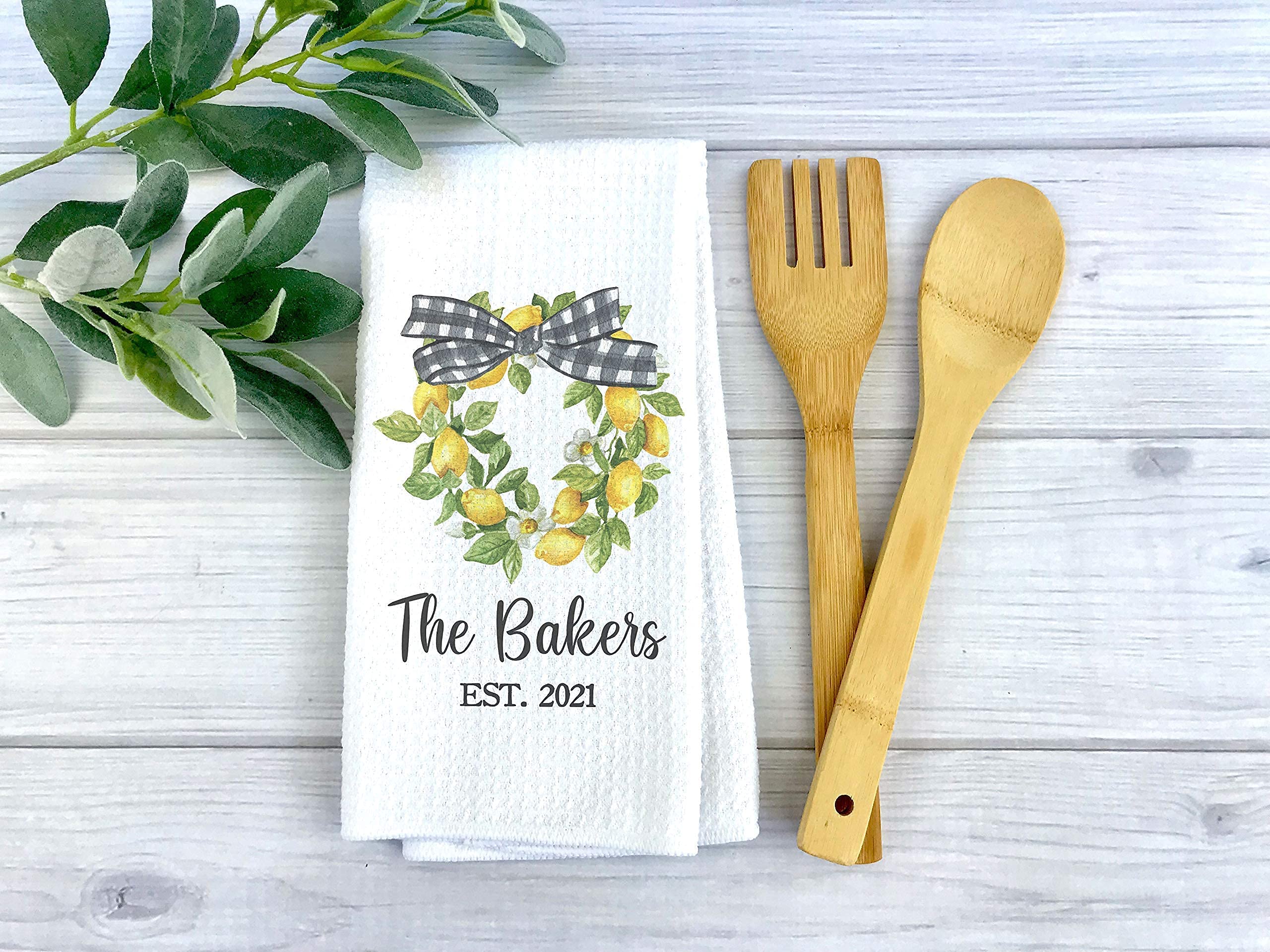 Personalized Lemon Wreath Waffle Weave Dish Towel - Custom Kitchen Towel for Housewarming & Wedding Gifts - Perfect for Farmhouse Decor, Lemon-Themed Kitchens, and Hostess Gifts