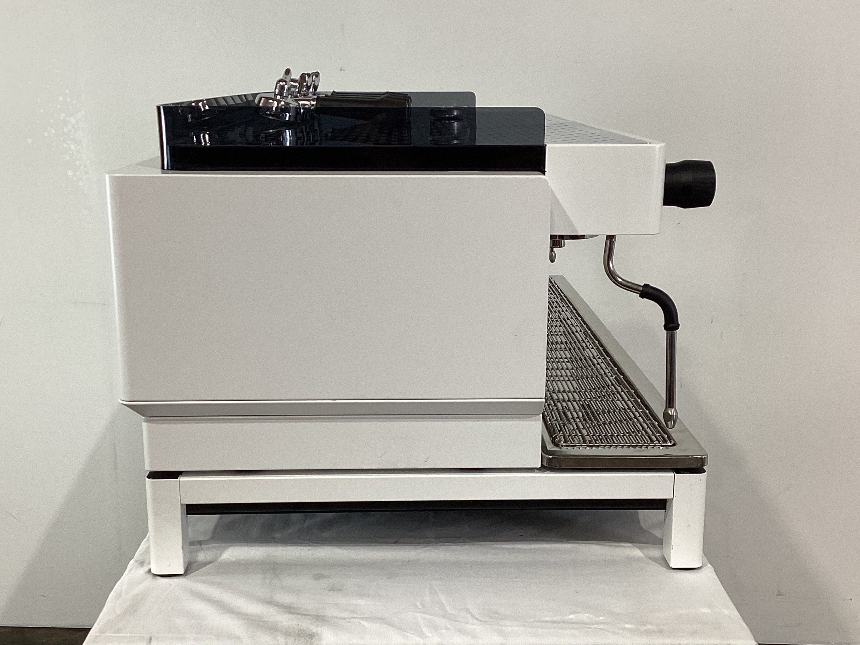 Crem ECEF FA1B 22AR 3 Group Commercial Coffee Machine - Professional Espresso Maker for Cafes, Restaurants & Offices