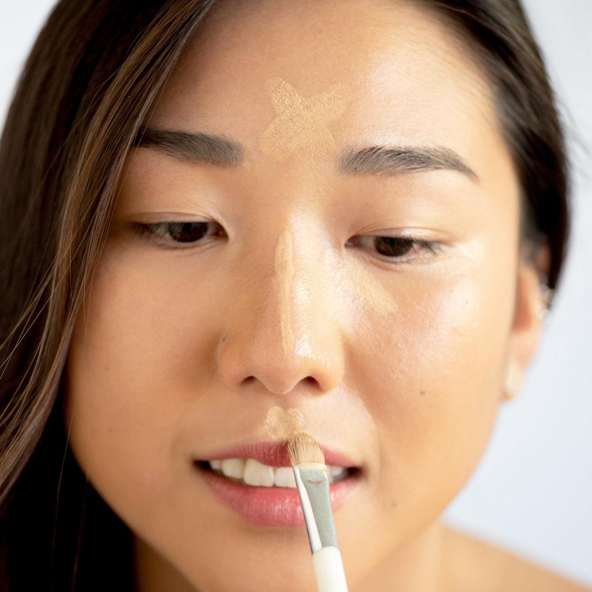 Lychee Crème Corrector - Brightening & Hydrating Under Eye Concealer for Dark Circles & Puffiness | Perfect for Daily Makeup & Special Occasions