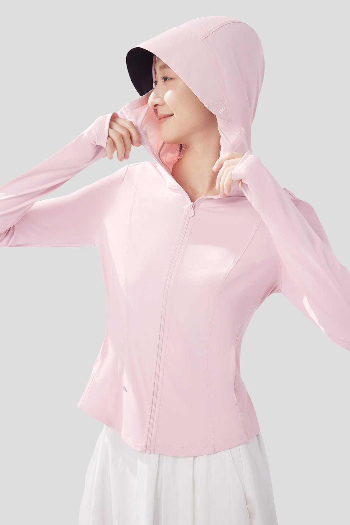 Iceskinny Women's Slim Fit Short Sun Protection Jacket UPF50+ - Lightweight UV Shielding for Outdoor Activities, Hiking & Beach Wear