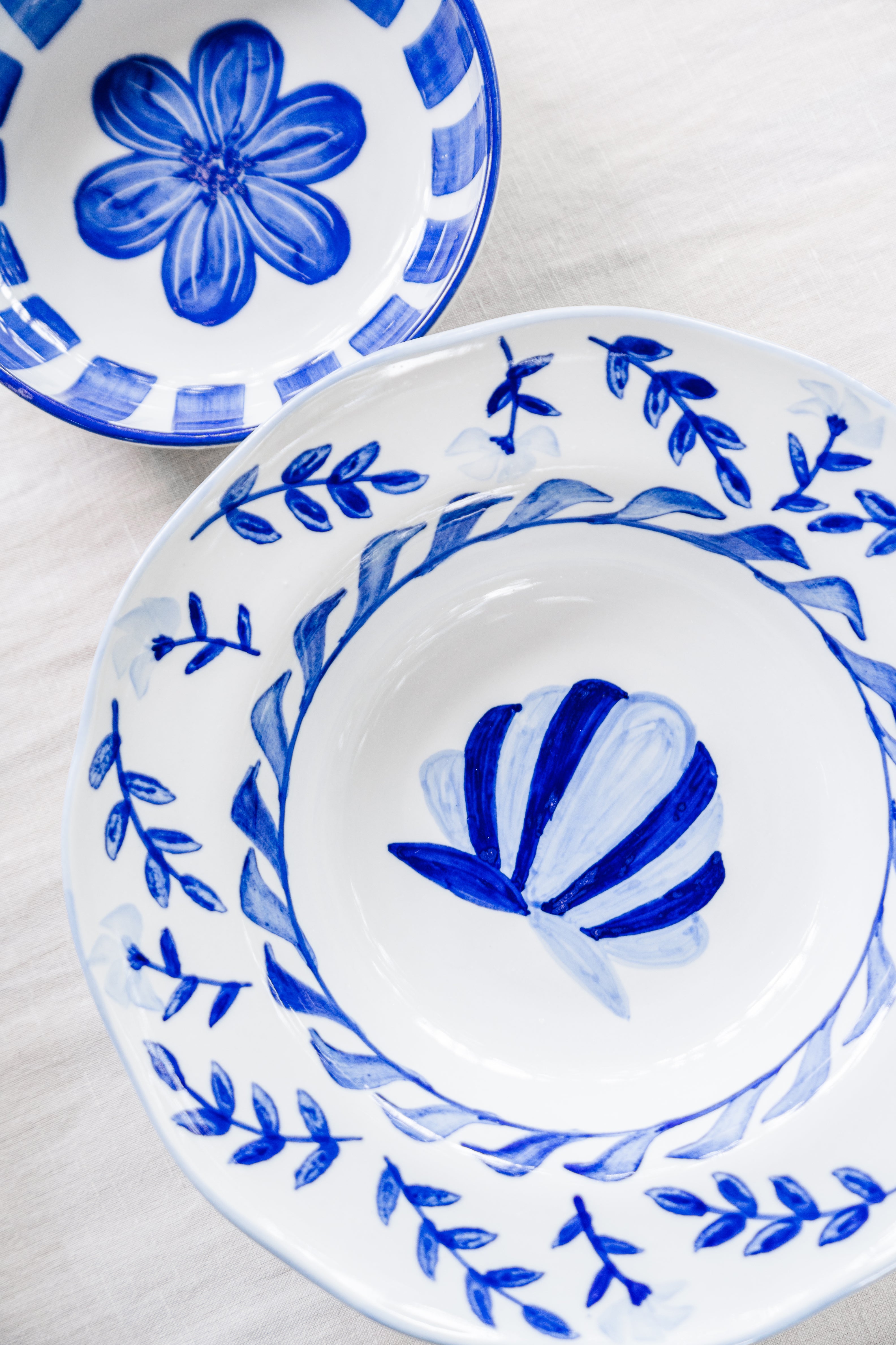 Premium Ceramic Soup Bowls with Lids - 16oz Microwave & Dishwasher Safe - Perfect for Soup, Ramen, Cereal & Desserts - Ideal for Home, Restaurant & Gifting