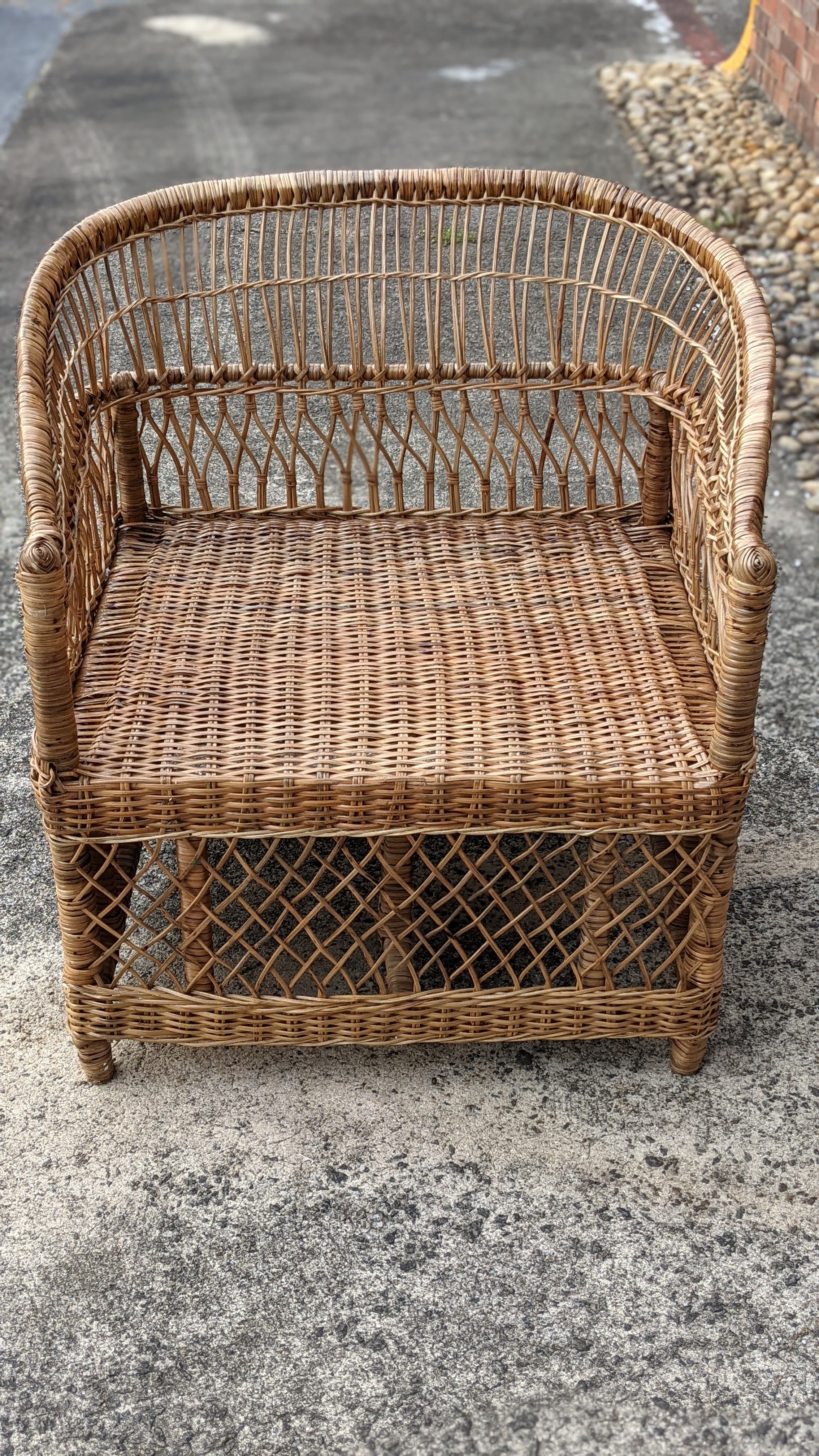 Handwoven Mfumu Exotic African Malawi Cane Chair - Natural Rattan Lounge Chair for Patio, Living Room & Boho Decor - Perfect for Indoor/Outdoor Relaxation & Tropical Home Styling