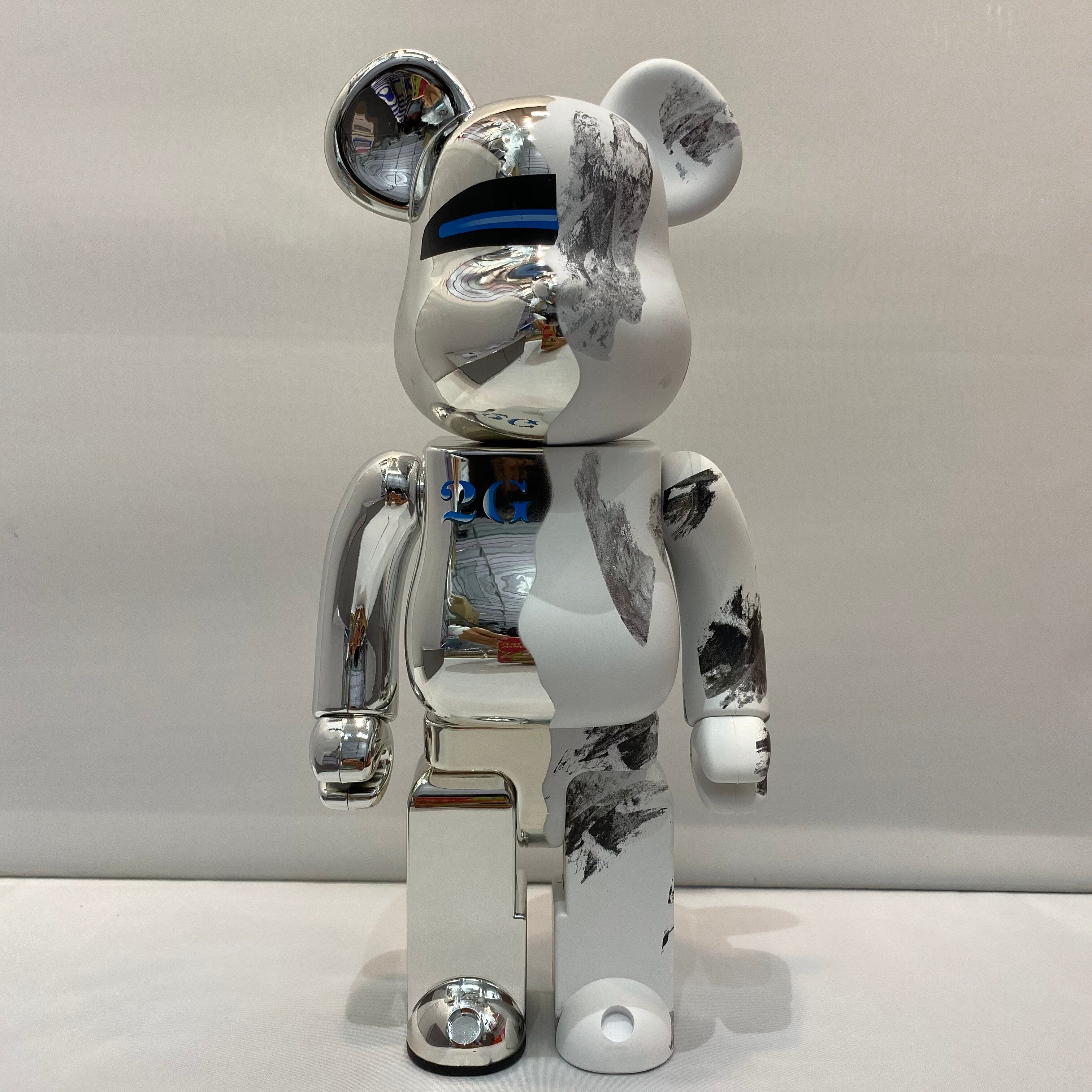 Limited Edition Bearbrick Collectible Figurine - Rare Vinyl Art Toy for Display & Investment | Perfect for Home Decor, Office Display & Anime Collections