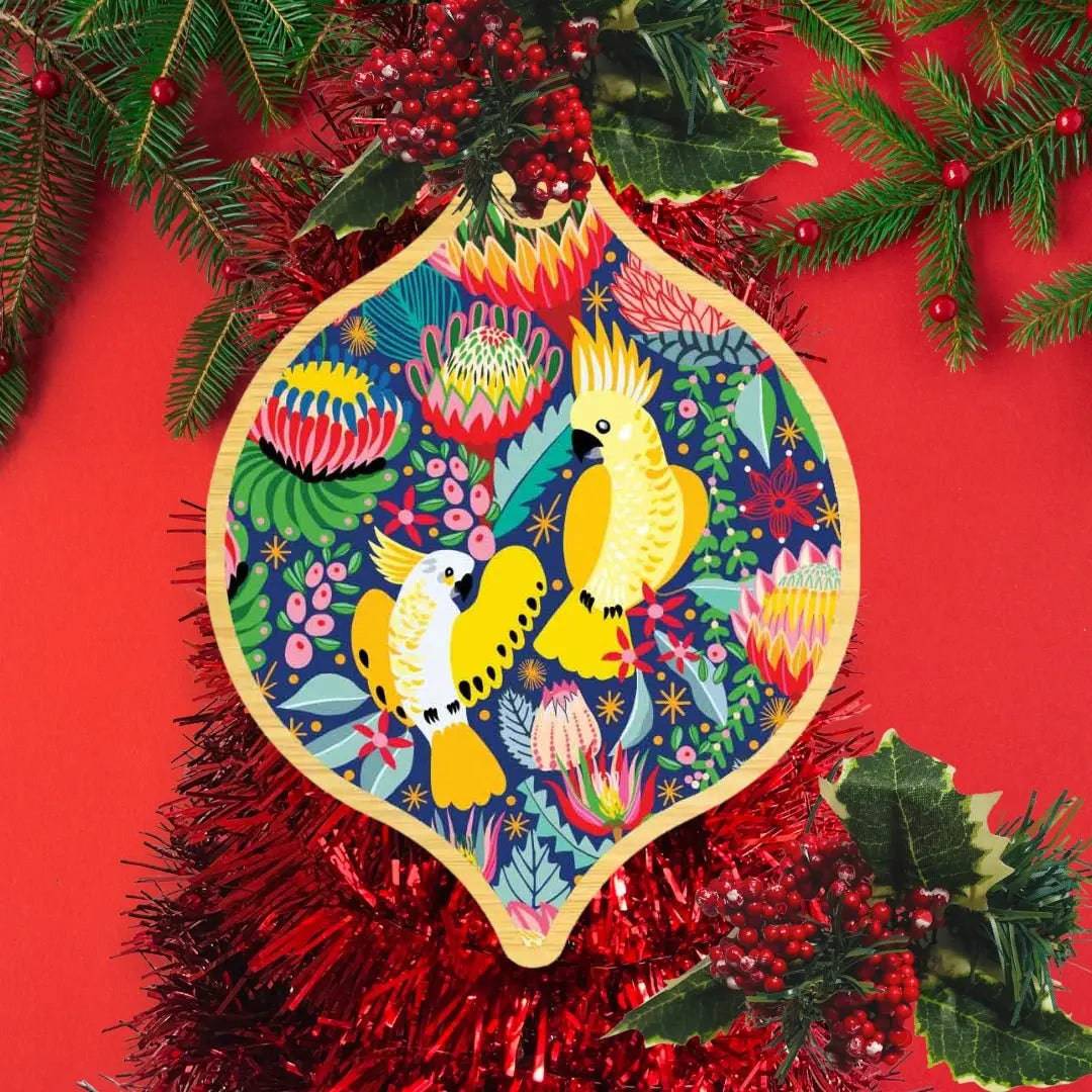 Handmade Australian Cockatoo Wooden Christmas Ornament - Unique Bird-Themed Holiday Decoration for Tree, Gift & Home Decor