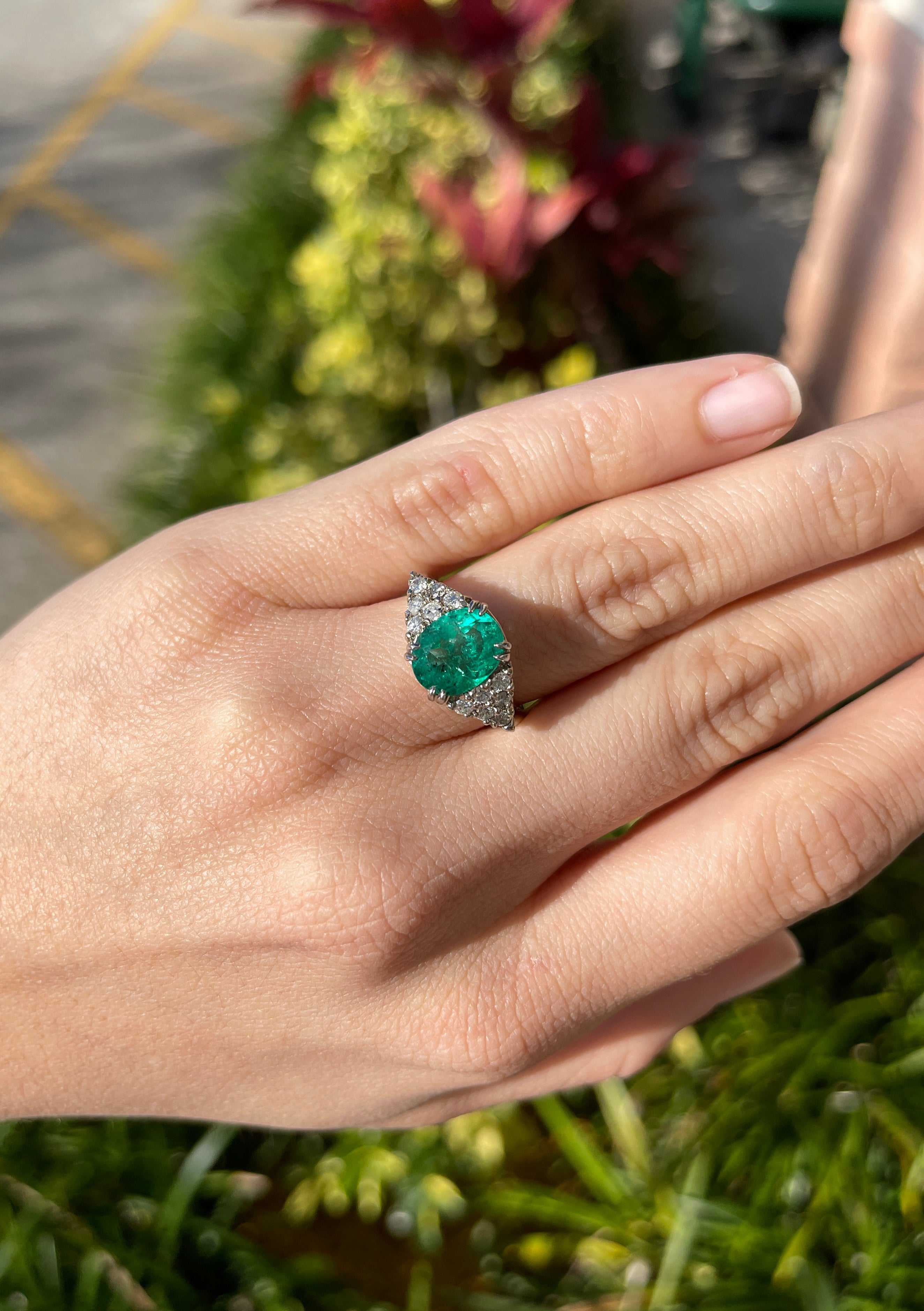 4.30 Carat Oval Colombian Emerald & Diamond Anniversary Statement Ring in Platinum - Perfect for Weddings, Anniversaries & Special Occasions