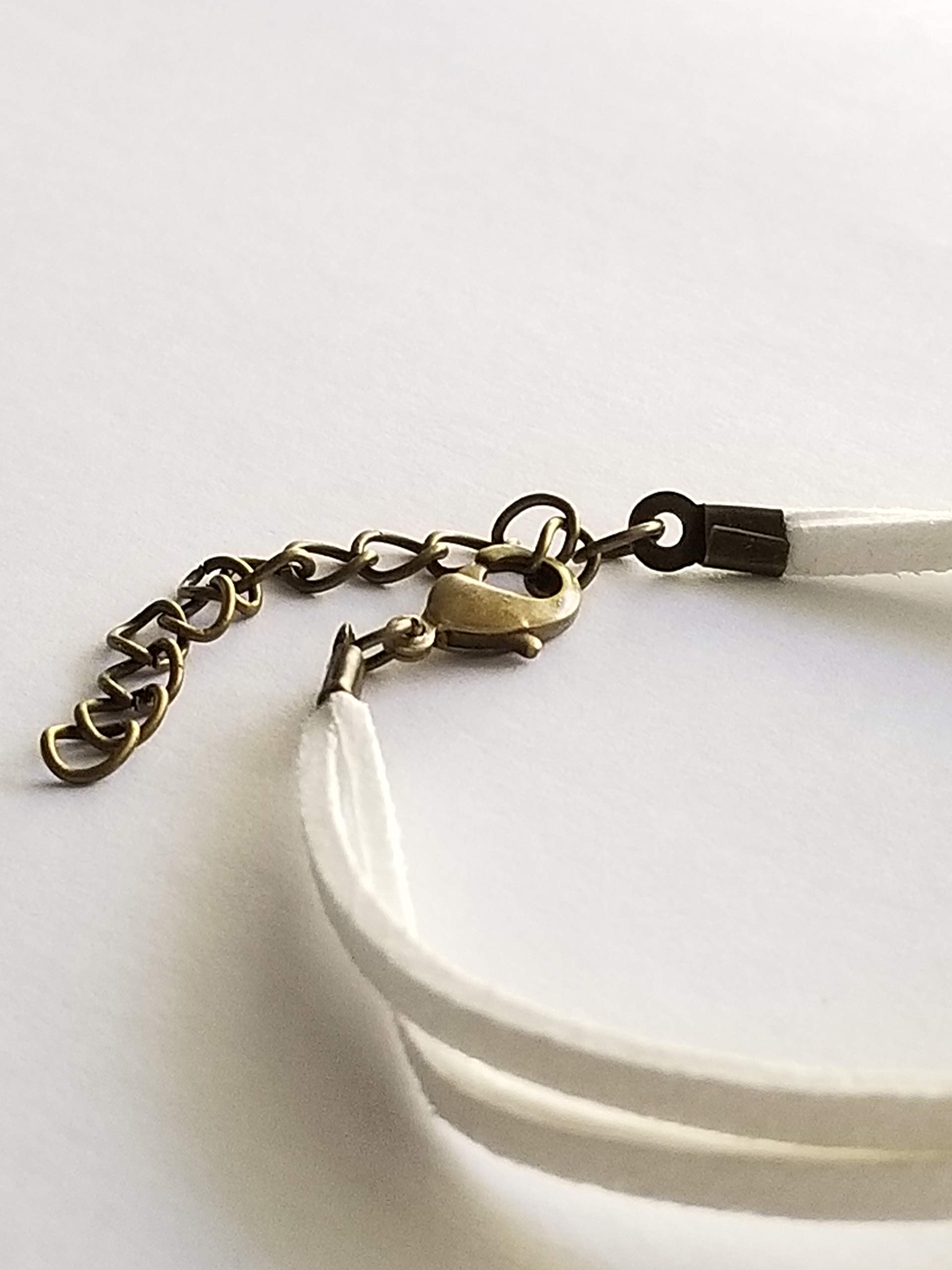 Autism Awareness Puzzle Piece Bracelet in White - Adjustable 6-8 Inch Wrist Jewelry for Women, Thoughtful Gift for Mom and Teachers - Perfect for Autism Awareness Month, Supportive Jewelry for Daily Wear and Special Occasions