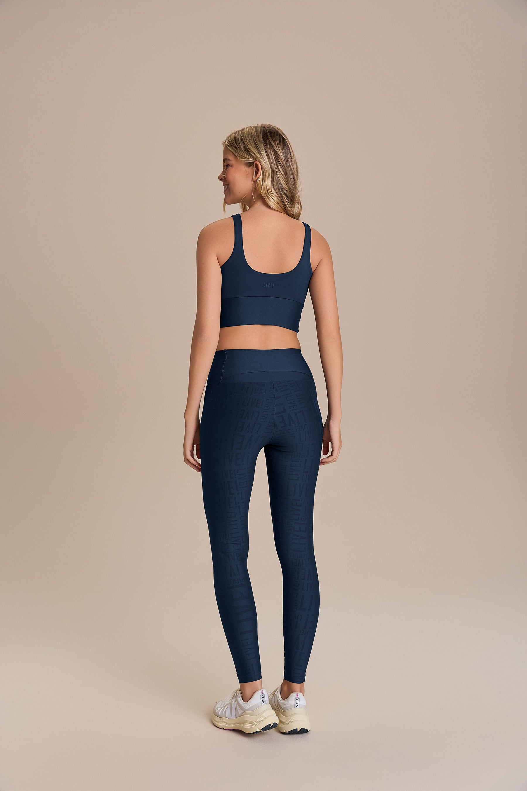 Pocket Back Reflex Long Leggings - High Waist Yoga Pants for Women with Side Pockets - Perfect for Running, Workout & Gym