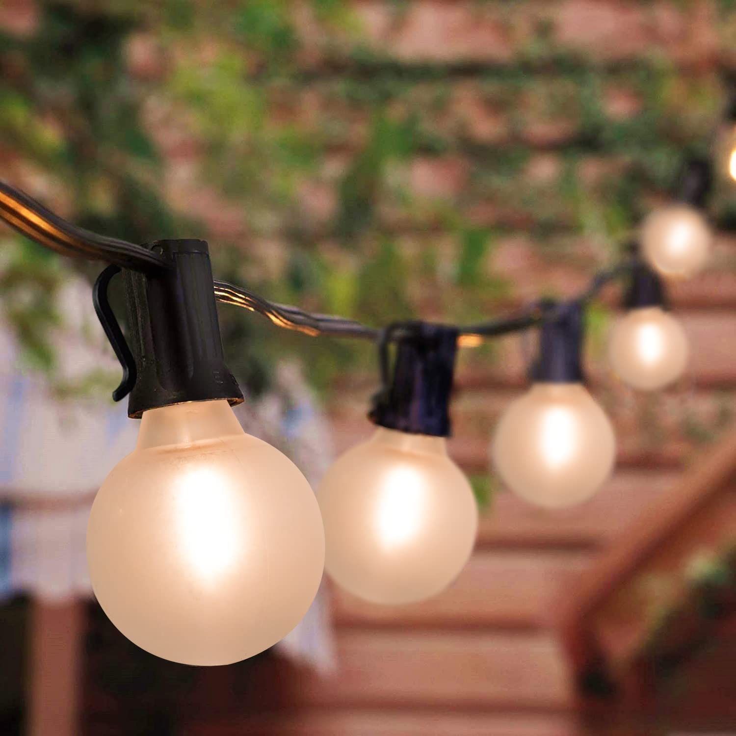 GOOTHY G40 LED Globe String Lights - 25Ft Outdoor Waterproof Fairy Lights with 27 Shatterproof Bulbs (2 Spare) - Commercial Grade IP65 Weatherproof Decorative Lighting for Porch, Backyard, Wedding, Party & Holiday Decorations