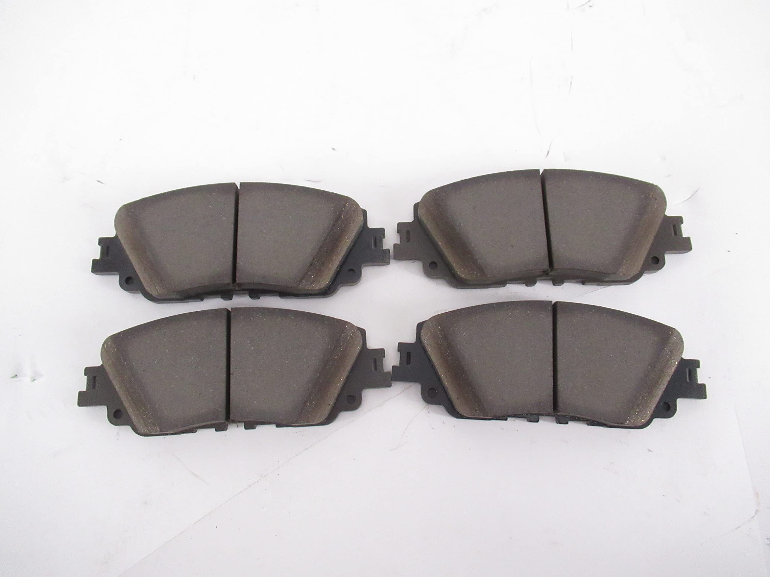 Toyota Disc Brake Pad Kit - High Performance Brake Pads for Toyota Vehicles | Perfect for Daily Commuting & Off-Road Adventures