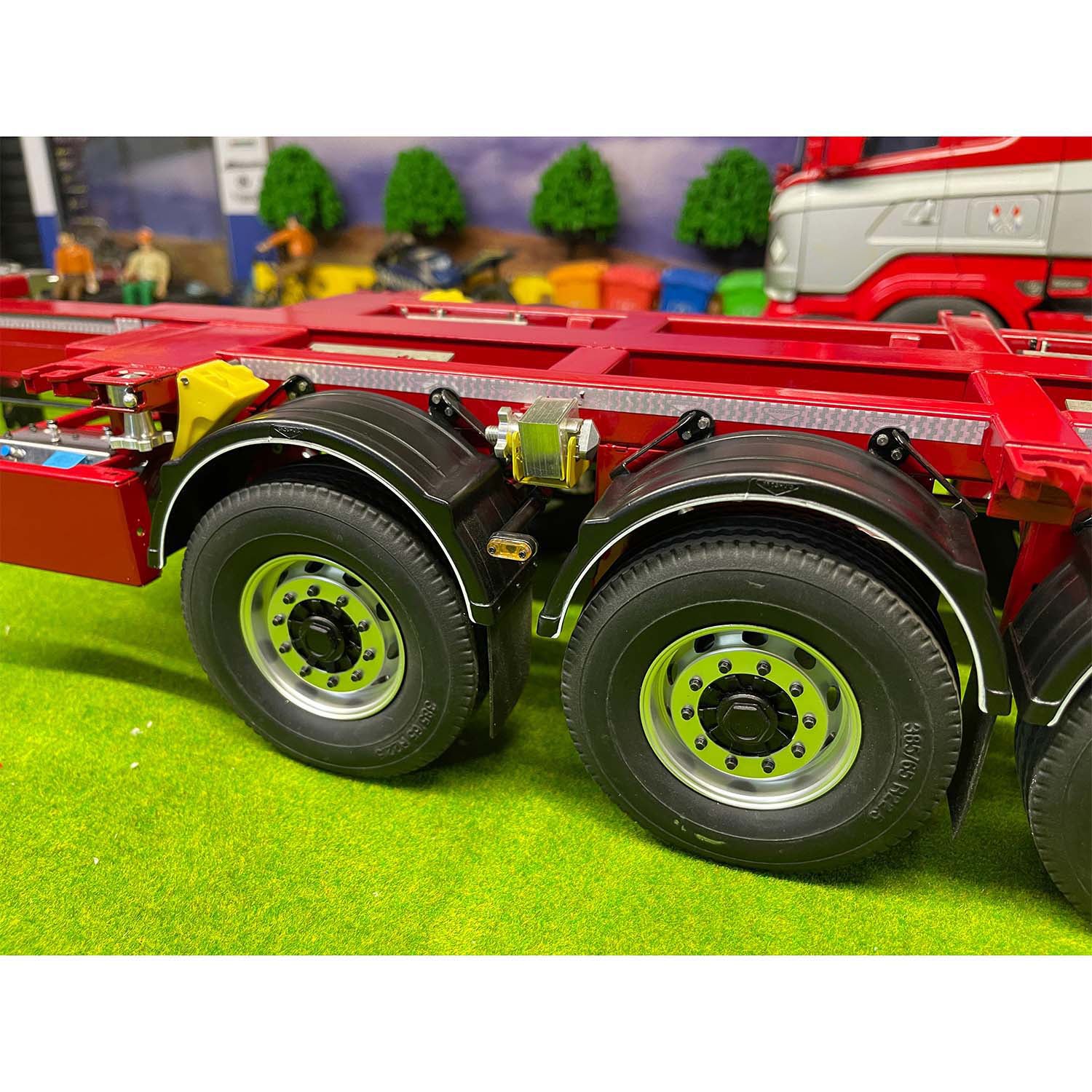FuryBear 3-Axle Stretchable Frame Trailer for 1/14 Scale RC Tractor Trucks | DIY Radio Controlled Car Accessory | Perfect for Hobby Models & Servo Upgrades | Ideal for RC Truck Shows & Off-Road Simulation