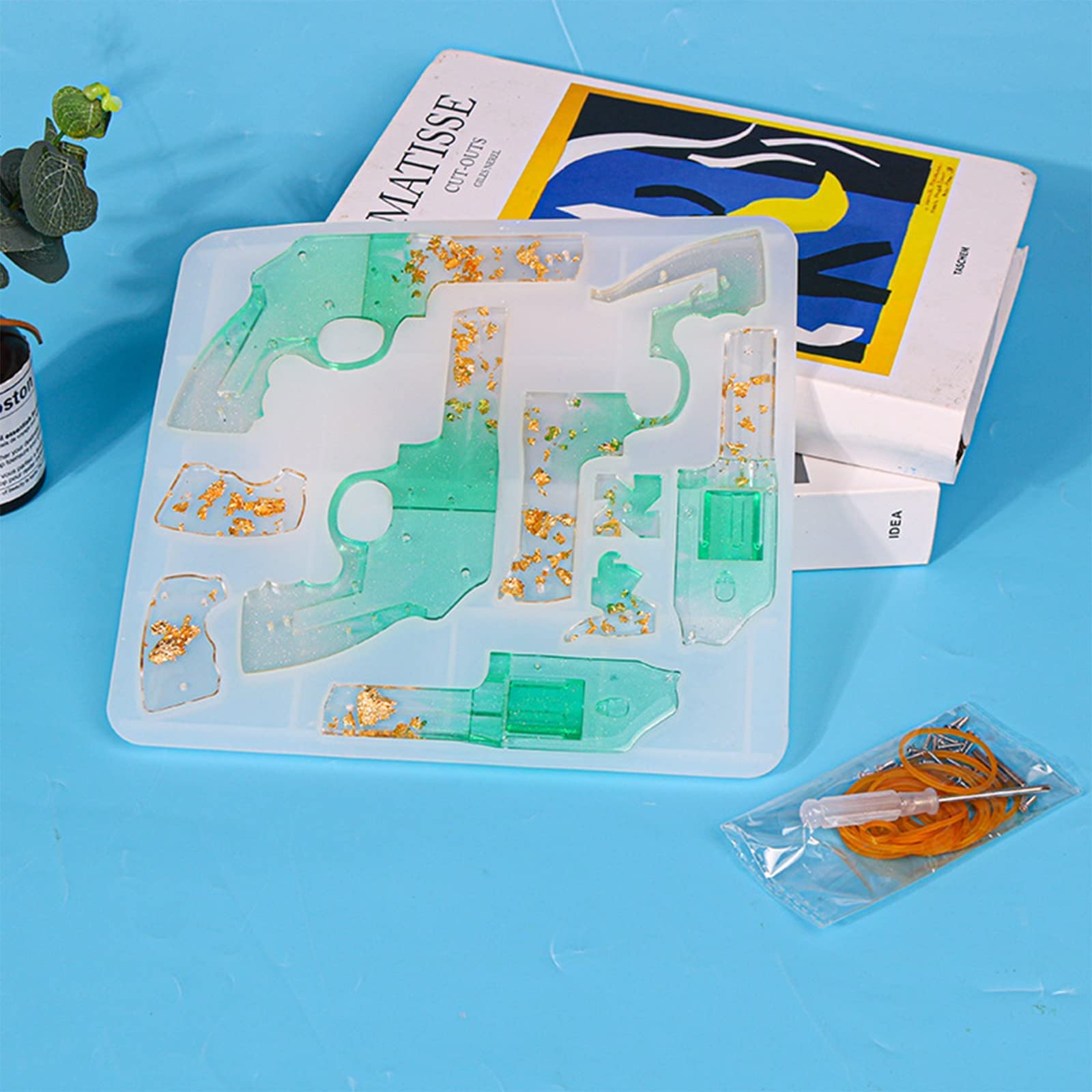 DIY Gun Resin Mold - Revolver Epoxy Resin Silicone Mold for Rubber Band Toy Guns, Home Decor & Craft Projects - Perfect for DIY Enthusiasts, Kids' Toys & Unique Home Decoration Gifts