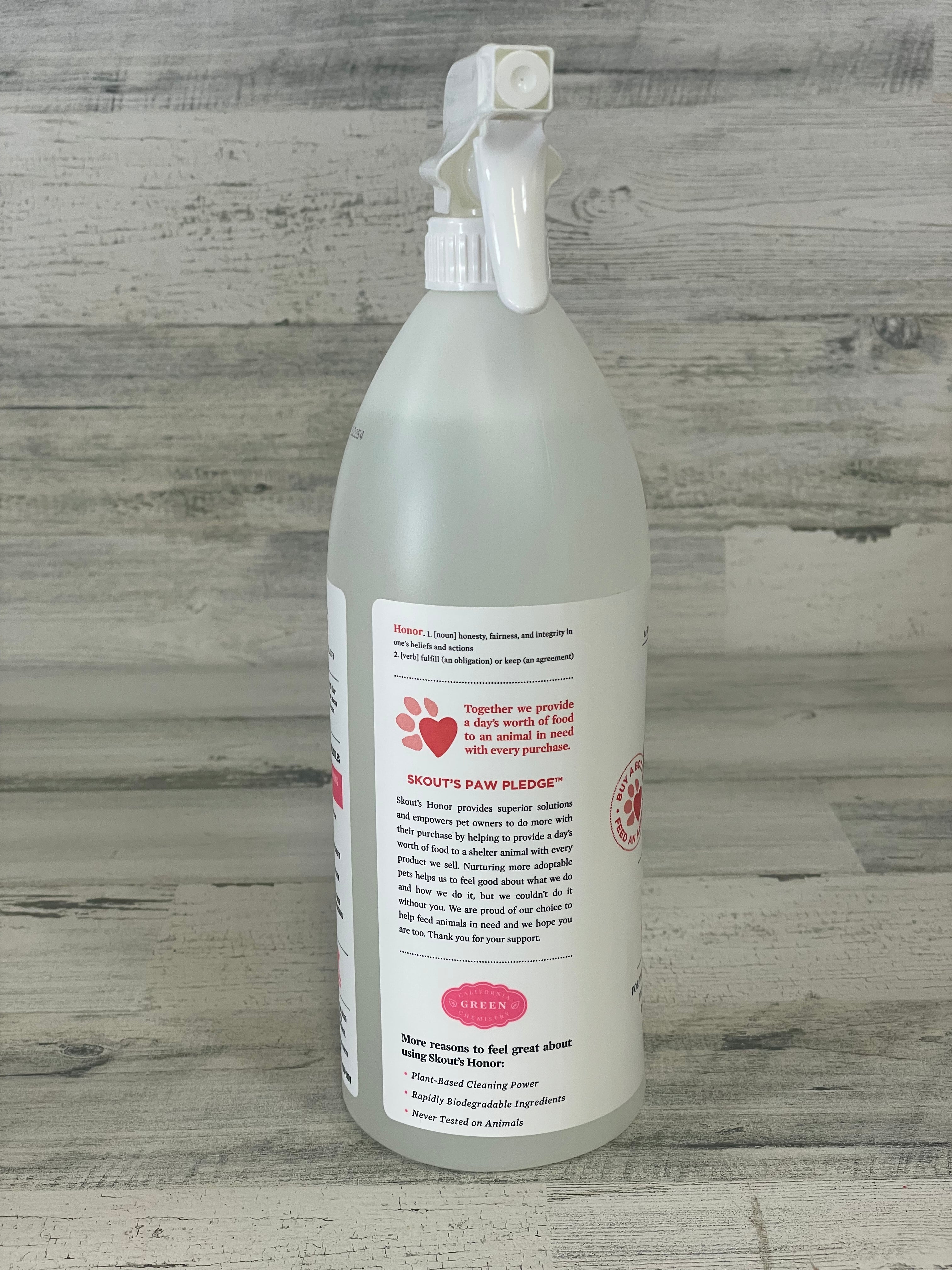Skout's Honor Severe Mess Stain & Odor Remover 35oz - Powerful Pet Stain Cleaner for Carpets, Upholstery & Floors | Eliminates Tough Stains & Odors for Dogs & Cats | Safe & Effective Cleaning Solution for Home Use