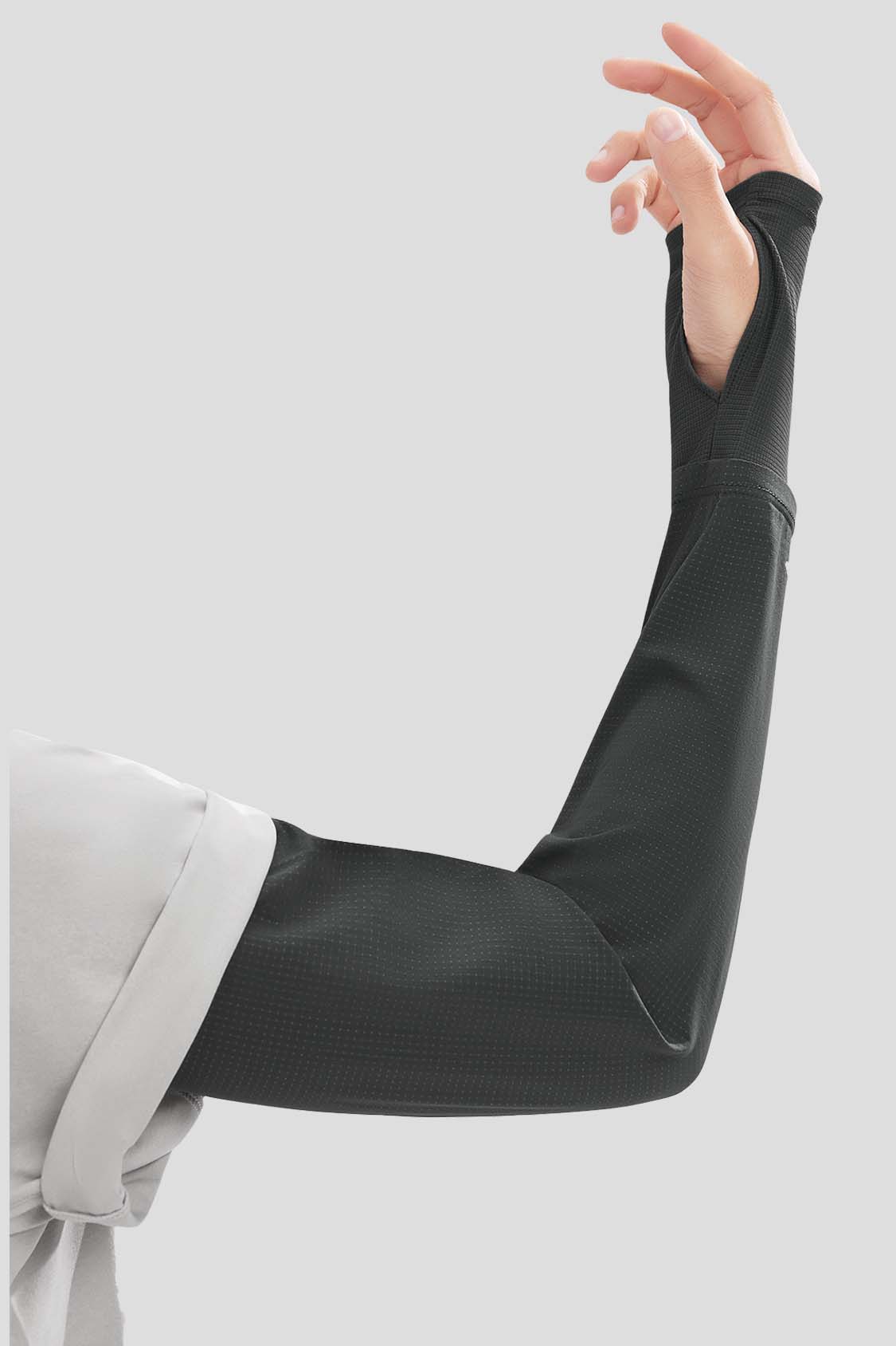 Breeze UPF50+ Men's Loose Fit Sun Protection Arm Sleeves - UV Blocking Cooling Arm Covers for Outdoor Sports, Hiking, Cycling & Golf