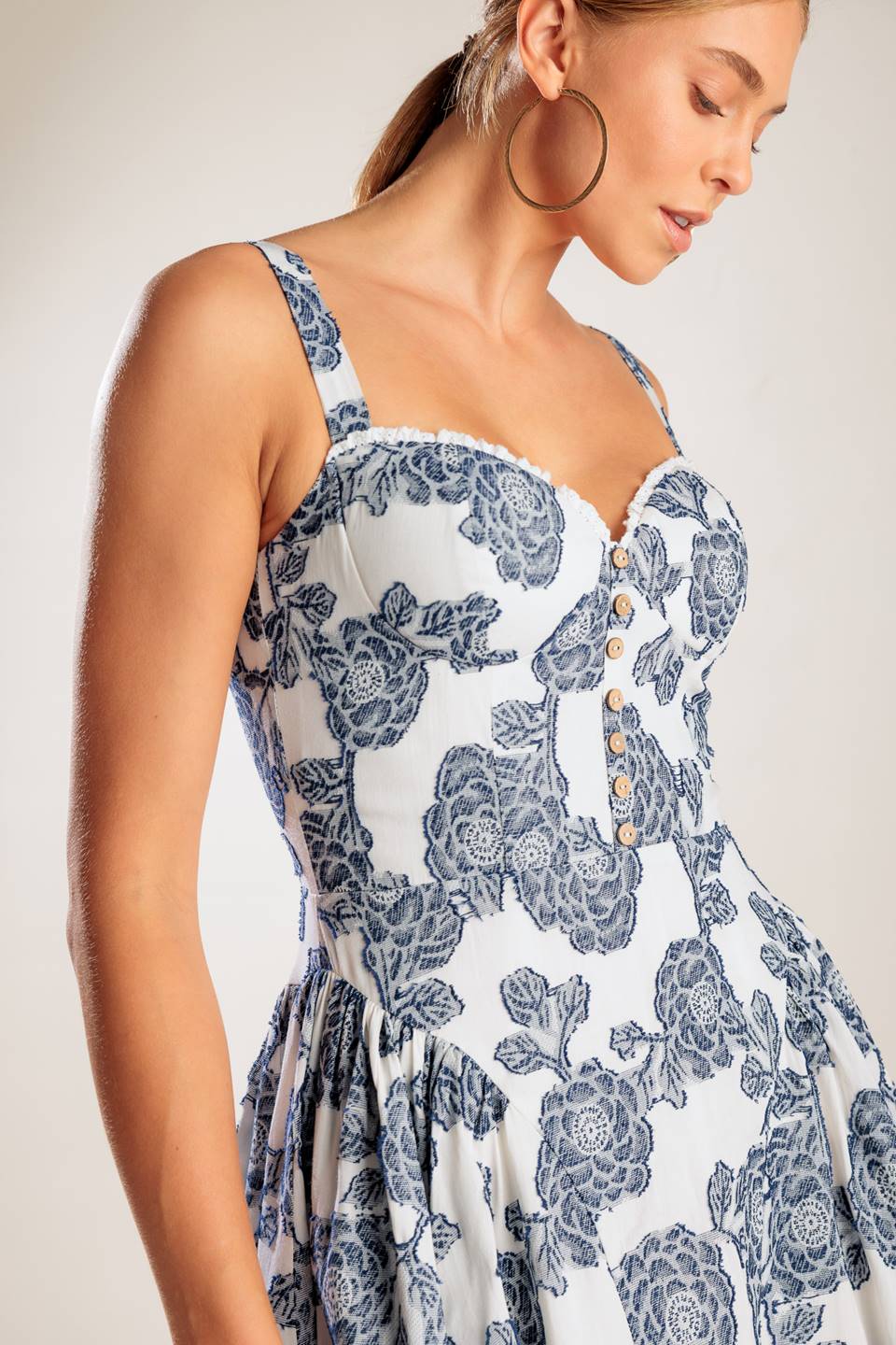 Stylish and Comfortable MIDI Dress for Women - Perfect for Casual Outings, Date Nights, and Summer Vacations