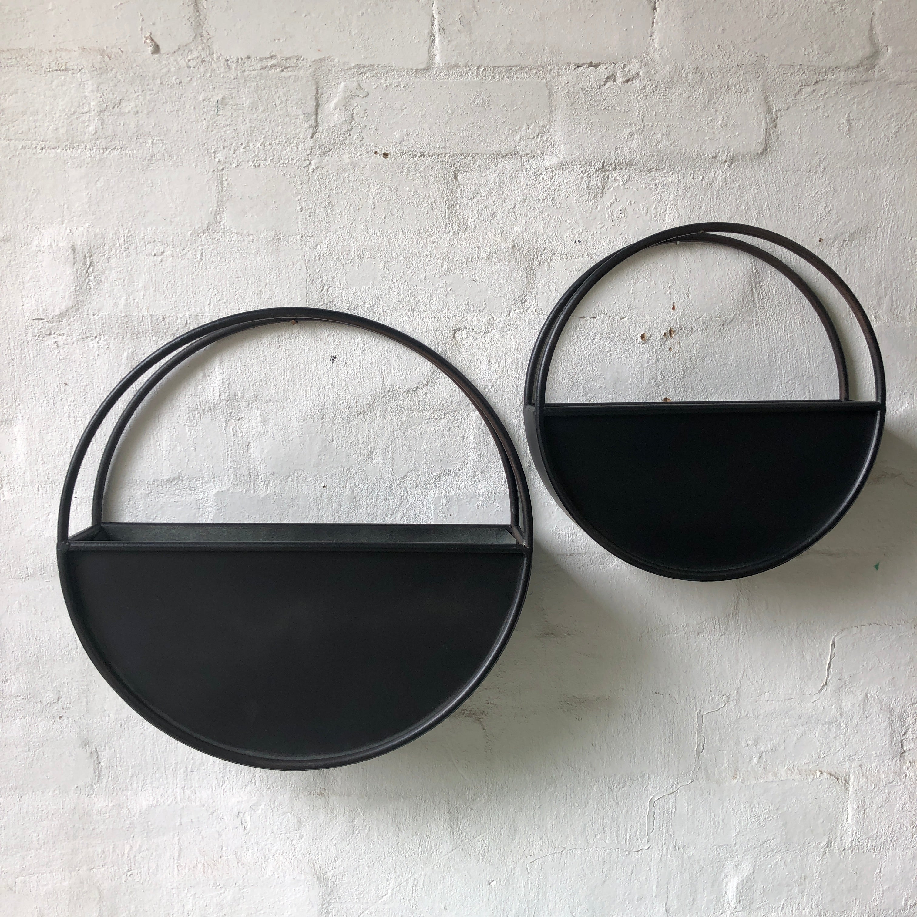 Black Half Moon Wall Planter - Modern Metal Hanging Planter for Indoor & Outdoor Plants - Perfect for Home, Garden, Patio, and Balcony Decor