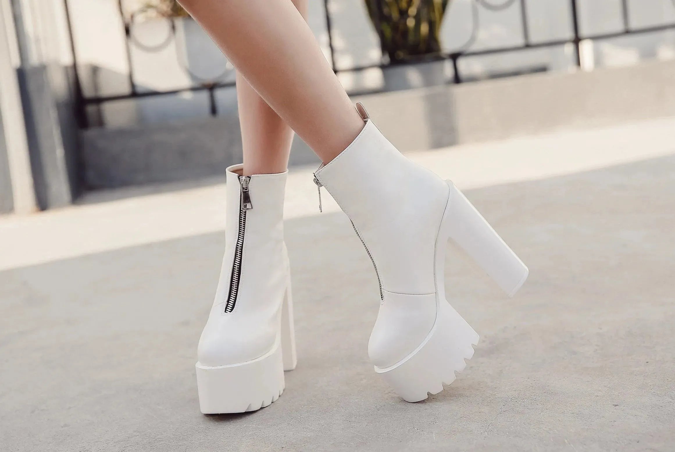 Women's Chunky Heel Ankle Boots with Zipper - Stylish Platform Booties for Fall & Winter Fashion | Perfect for Office, Party & Night Out