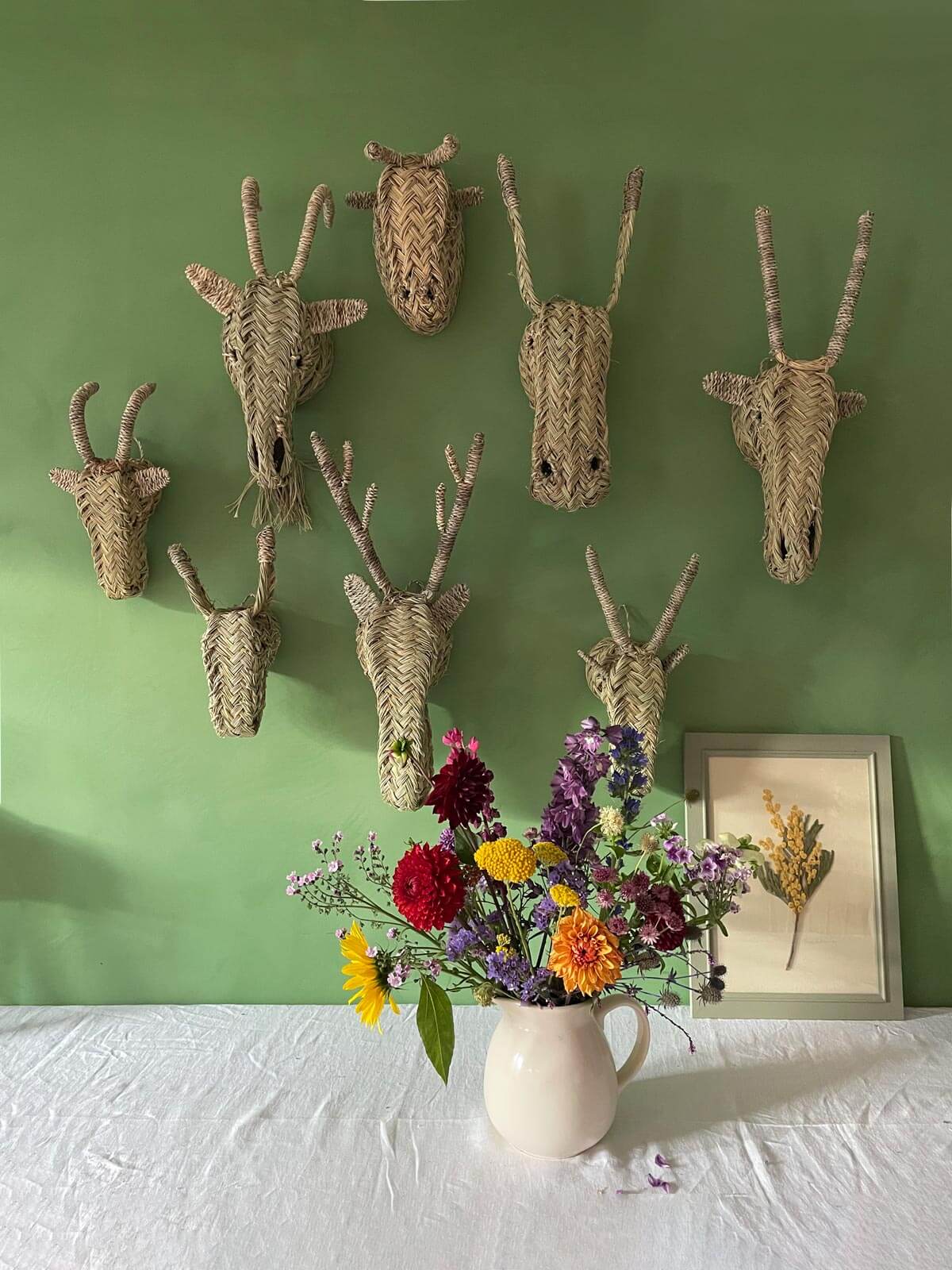 Handmade Woven Gazelle Animal Head Wall Decor - Boho Chic Home Decor for Living Room, Bedroom & Nursery - Unique African Inspired Art Piece