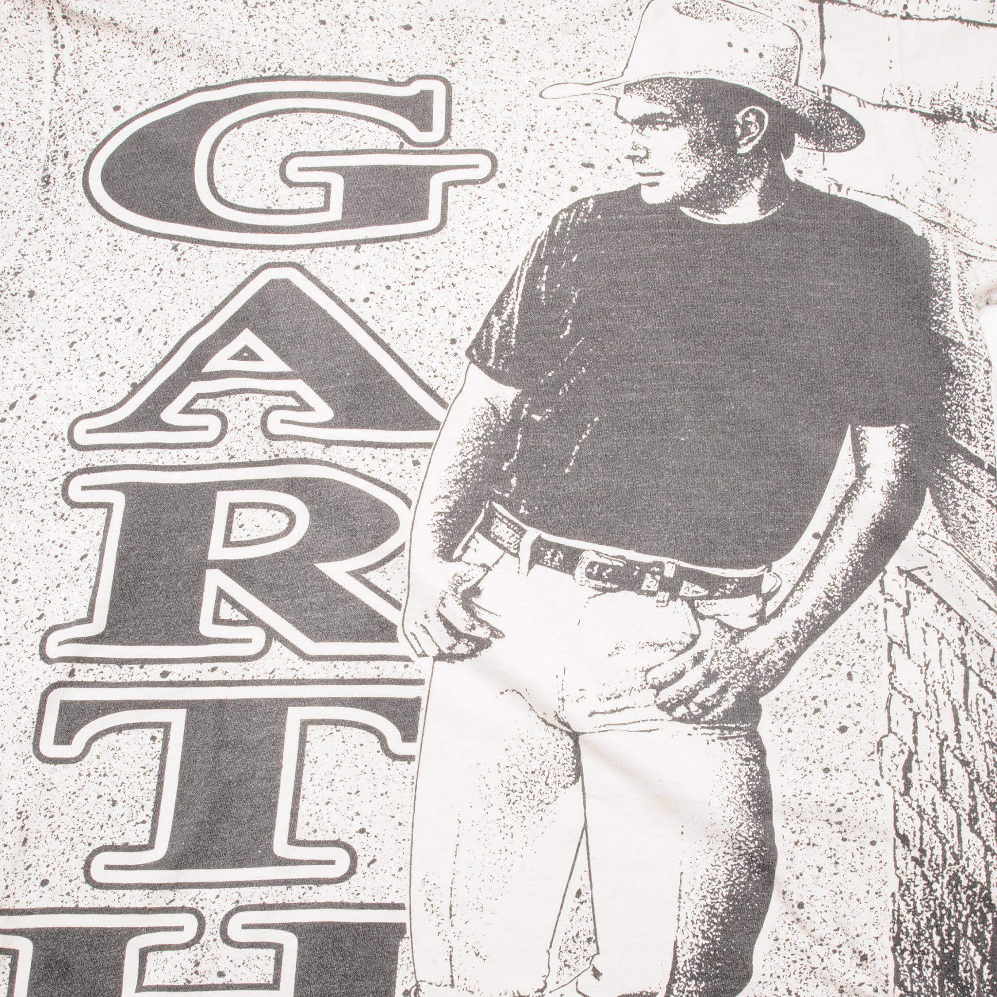Vintage Garth Brooks T-Shirt XL - Classic All Over Print Tee for Concerts & Country Music Fans