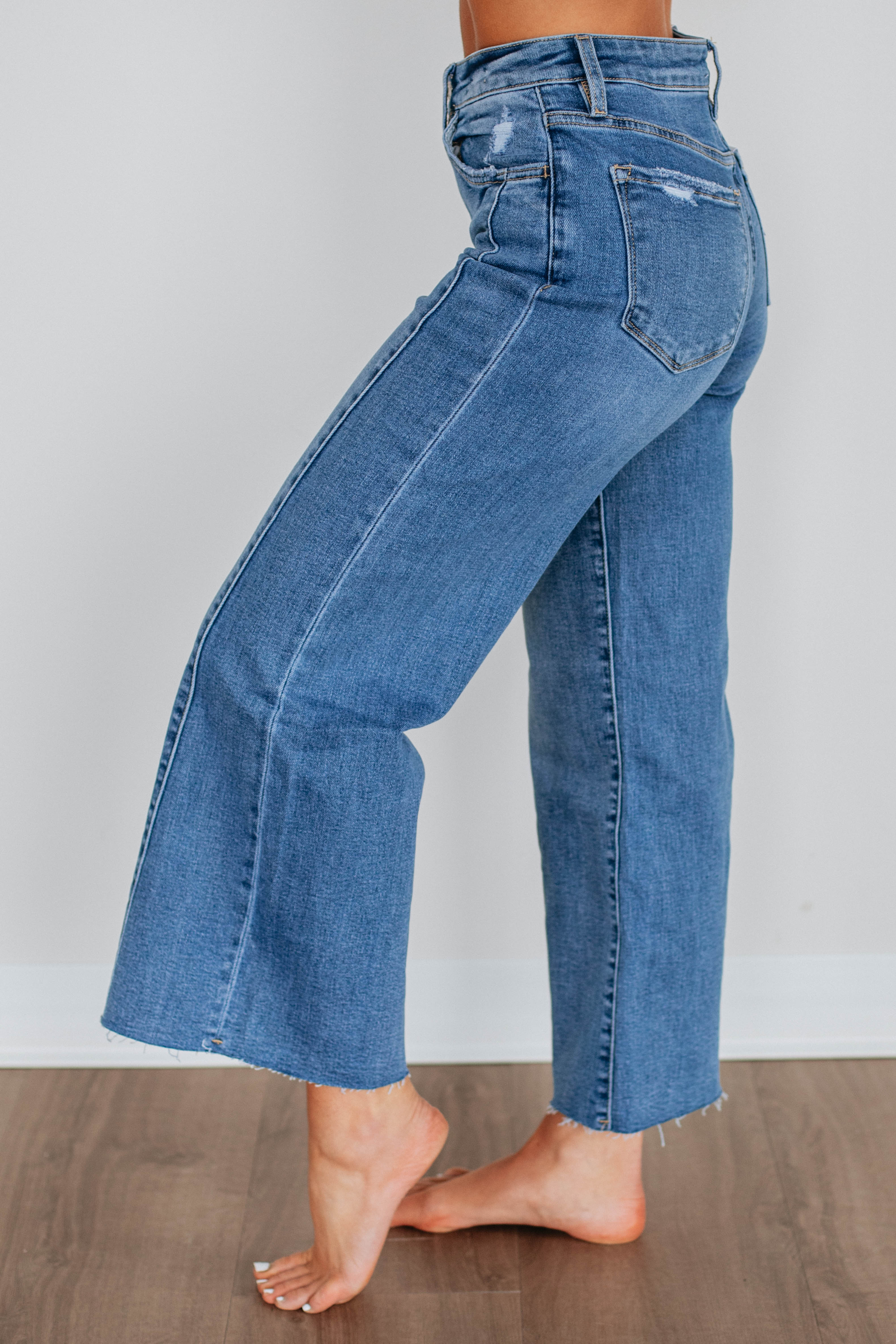 Olivia Vervet Jeans - Women's High Waist Skinny Denim Pants for Casual Wear & Night Out | Fashionable & Comfortable