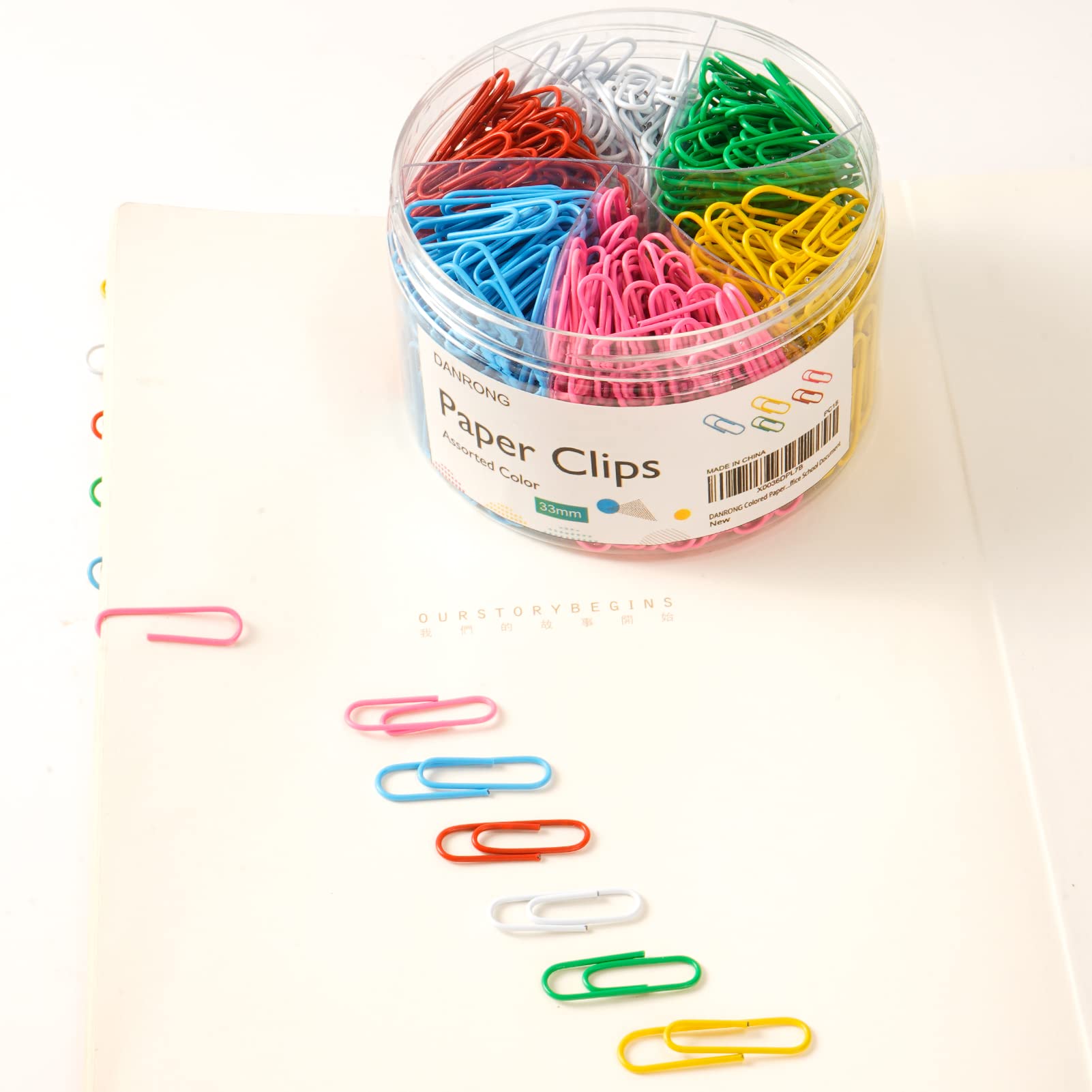 560 Pcs Colorful Paper Clips - 1.3 Inch (33mm) Medium Size Bulk Office & School Supplies - Perfect for Organizing Documents, Notebooks, and Craft Projects