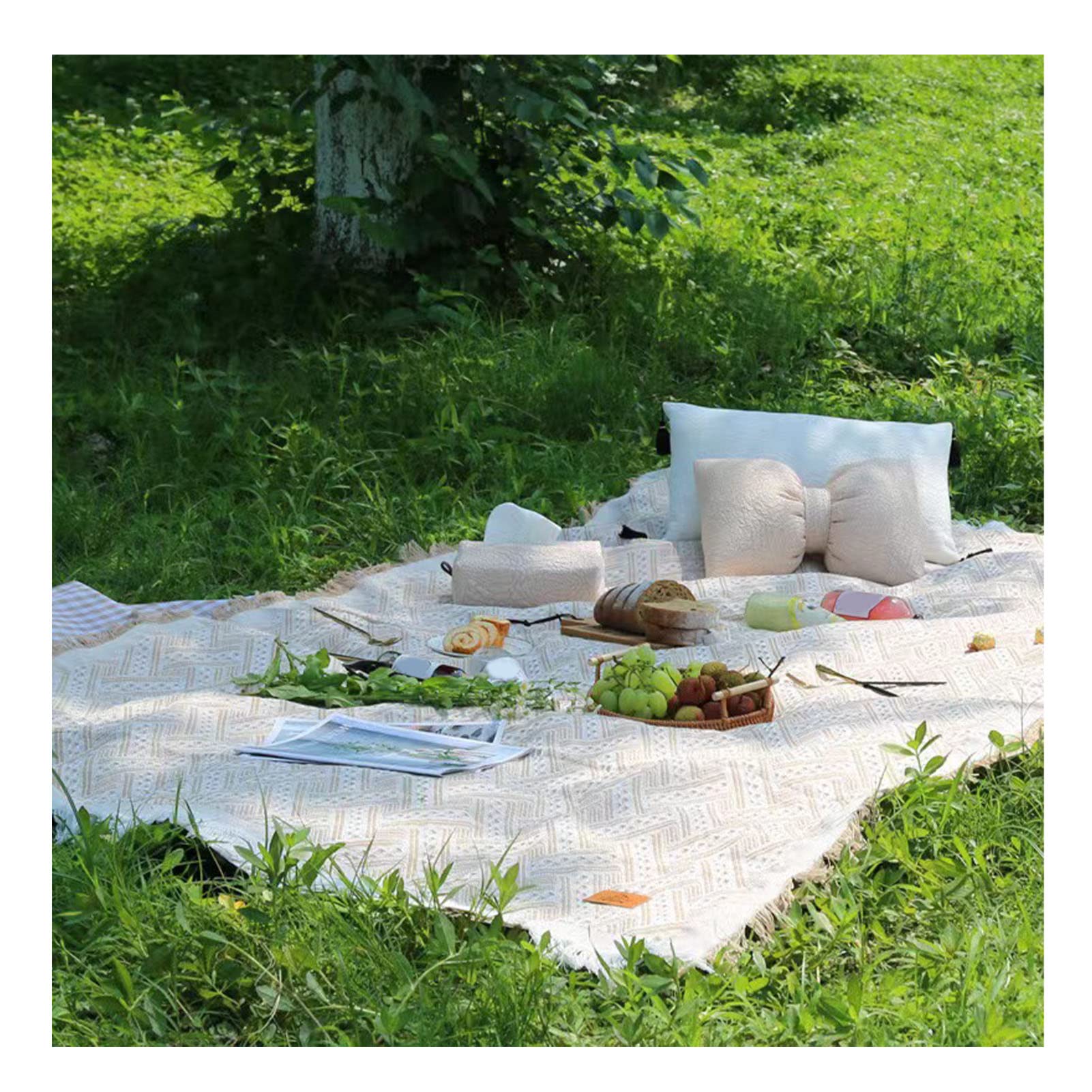 Tnfeeon Waterproof Picnic Blanket - Machine Washable Polyester Blend Outdoor Mat for Beach, Park, Camping & Picnics | Sandproof & Lightweight for Travel & Family Gatherings