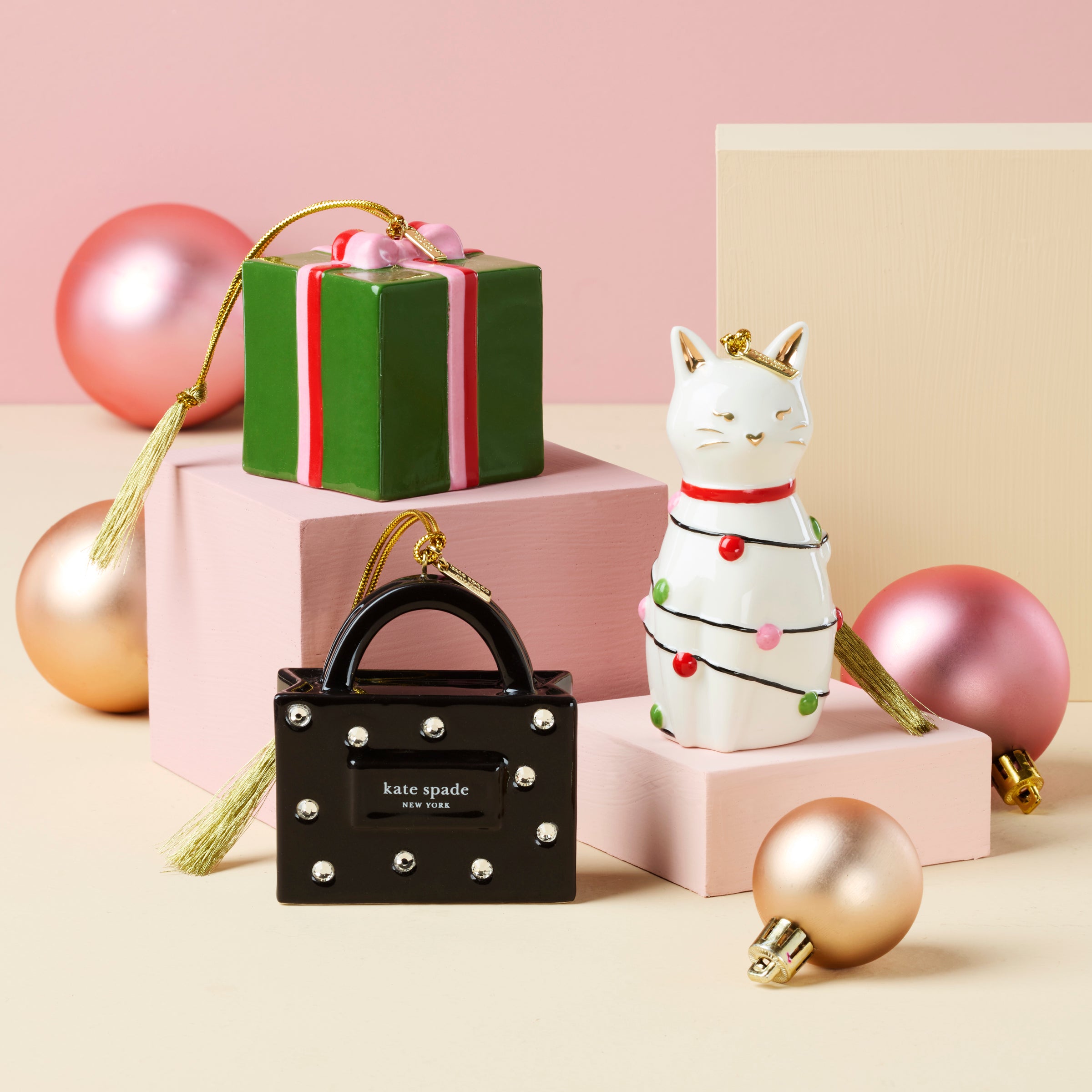 Be Jolly Cat Ornament - Festive Christmas Cat Decor for Tree, Home & Gifts | Holiday Party & Winter Decorations