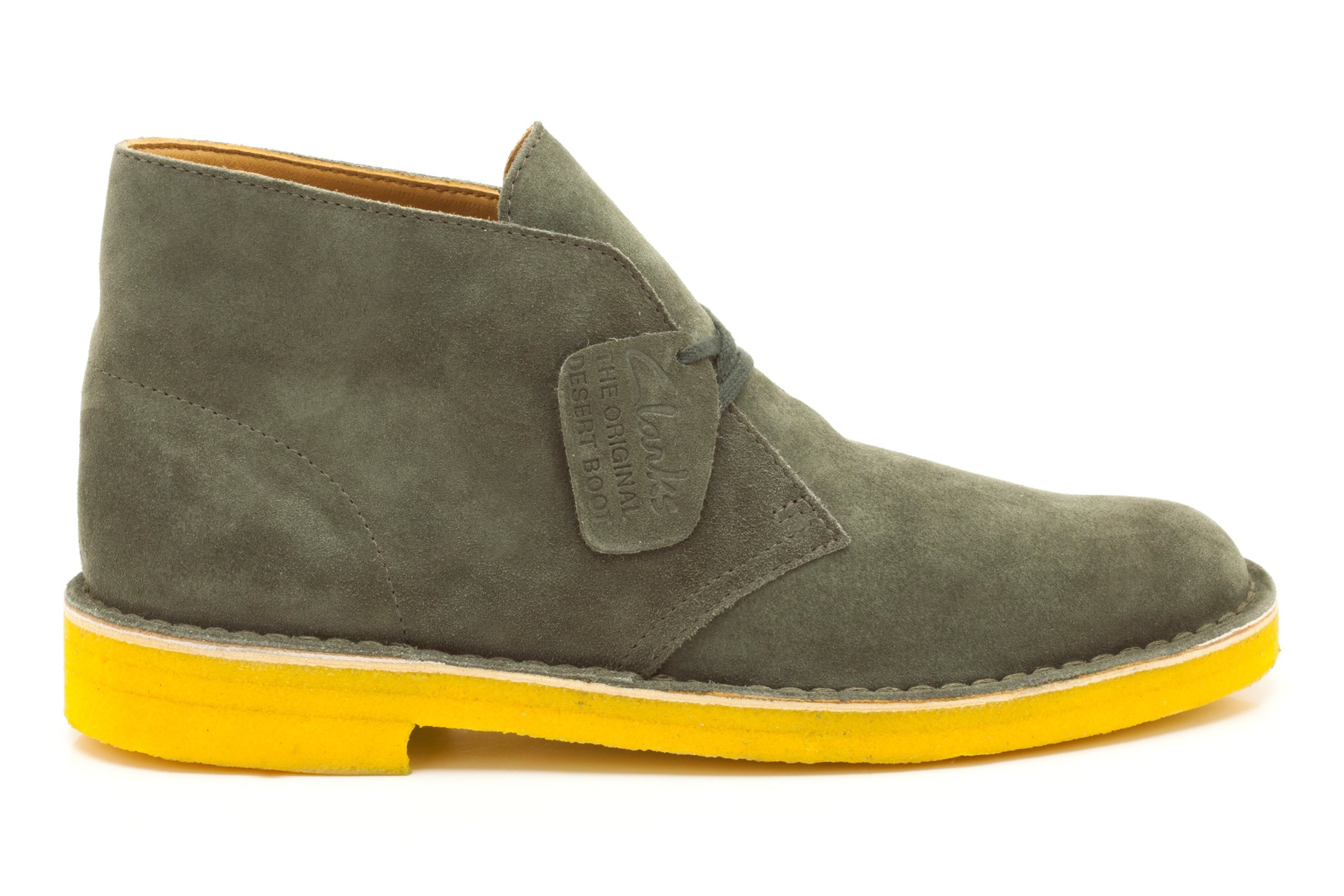 Clarks Men's Desert Boots in Khaki Suede - Comfortable Casual Shoes for Everyday Wear & Outdoor Activities