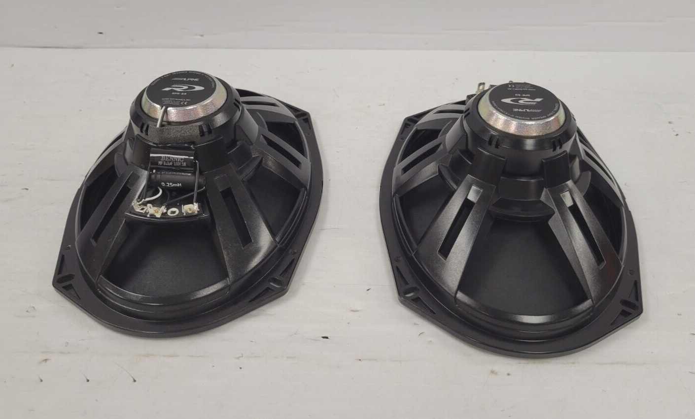 Alpine SPR-69 6x9 Inch 3-Way Car Audio Coaxial Speakers - Premium Sound for Cars, Trucks & SUVs - Perfect for Upgrading Your Vehicle's Audio System