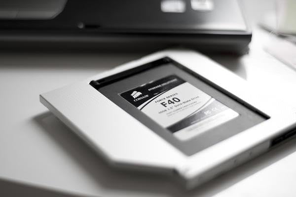 Digitus 12.7mm SATA SSD/HDD Slot for Laptops - Supports SATA I/II/III Input & Output - Perfect for Notebook Upgrades & Data Transfer