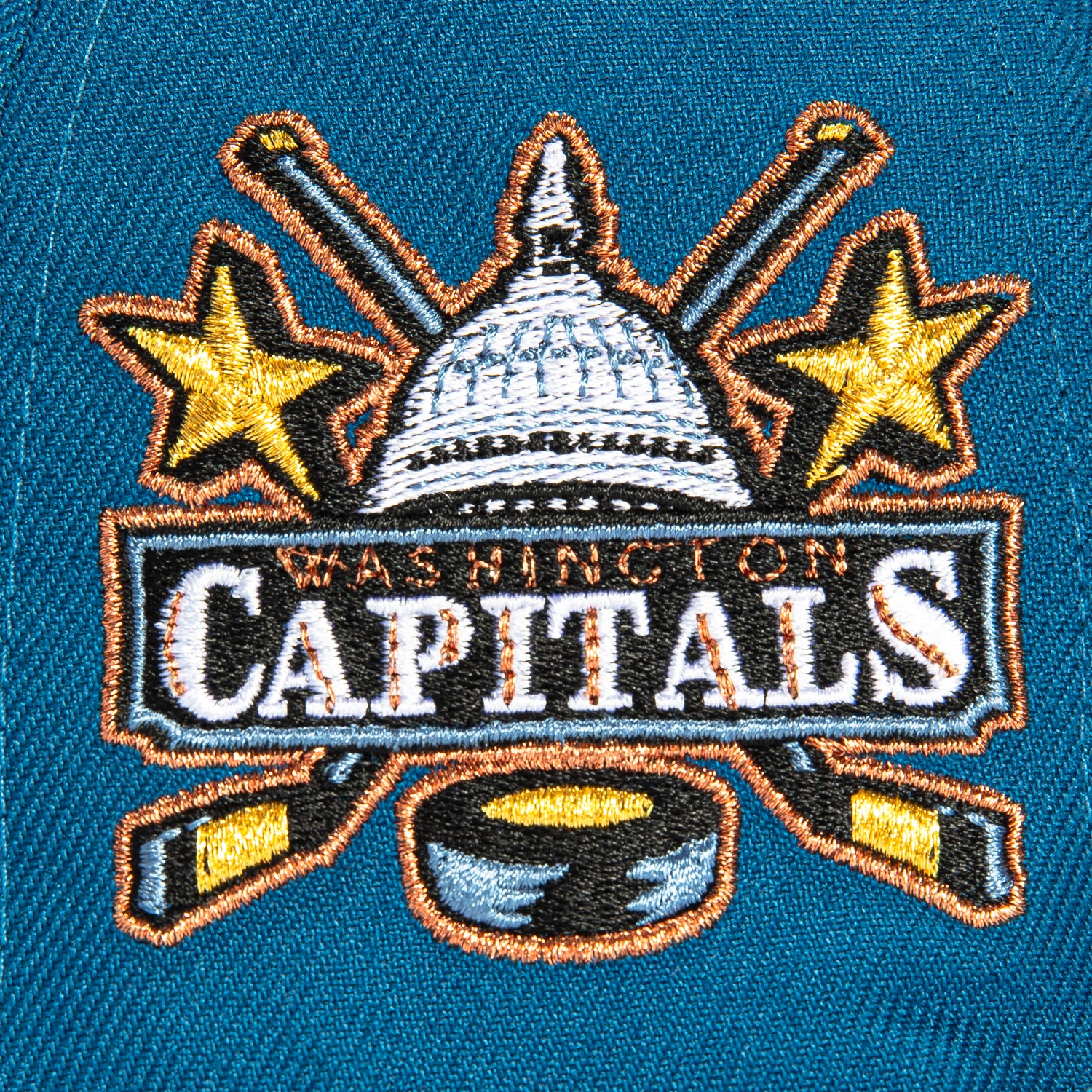 New Era 59Fifty Washington Capitals Logo Patch Alternate Snapback Hat - Indigo & Black - Official NHL Licensed Baseball Cap for Men & Women - Perfect for Games, Streetwear & Sports Fan Fashion