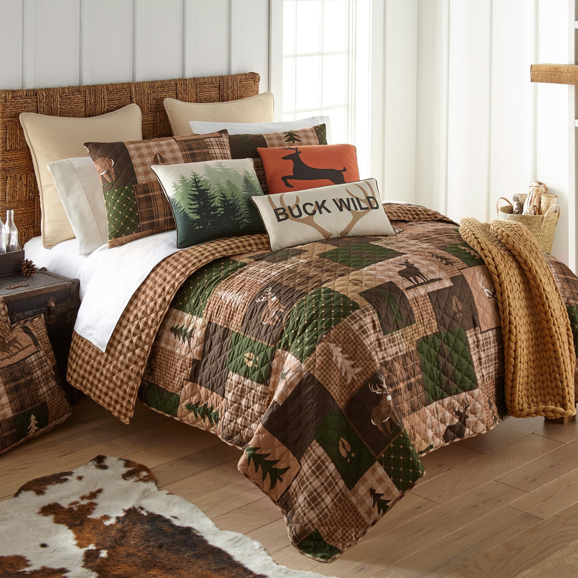 **Donna Sharp Twin Bedding Set - 2 Piece Green Forest Lodge Quilt Set with Twin Quilt & Standard Pillow Sham - Machine Washable - Cozy Cabin & Bedroom Decor**