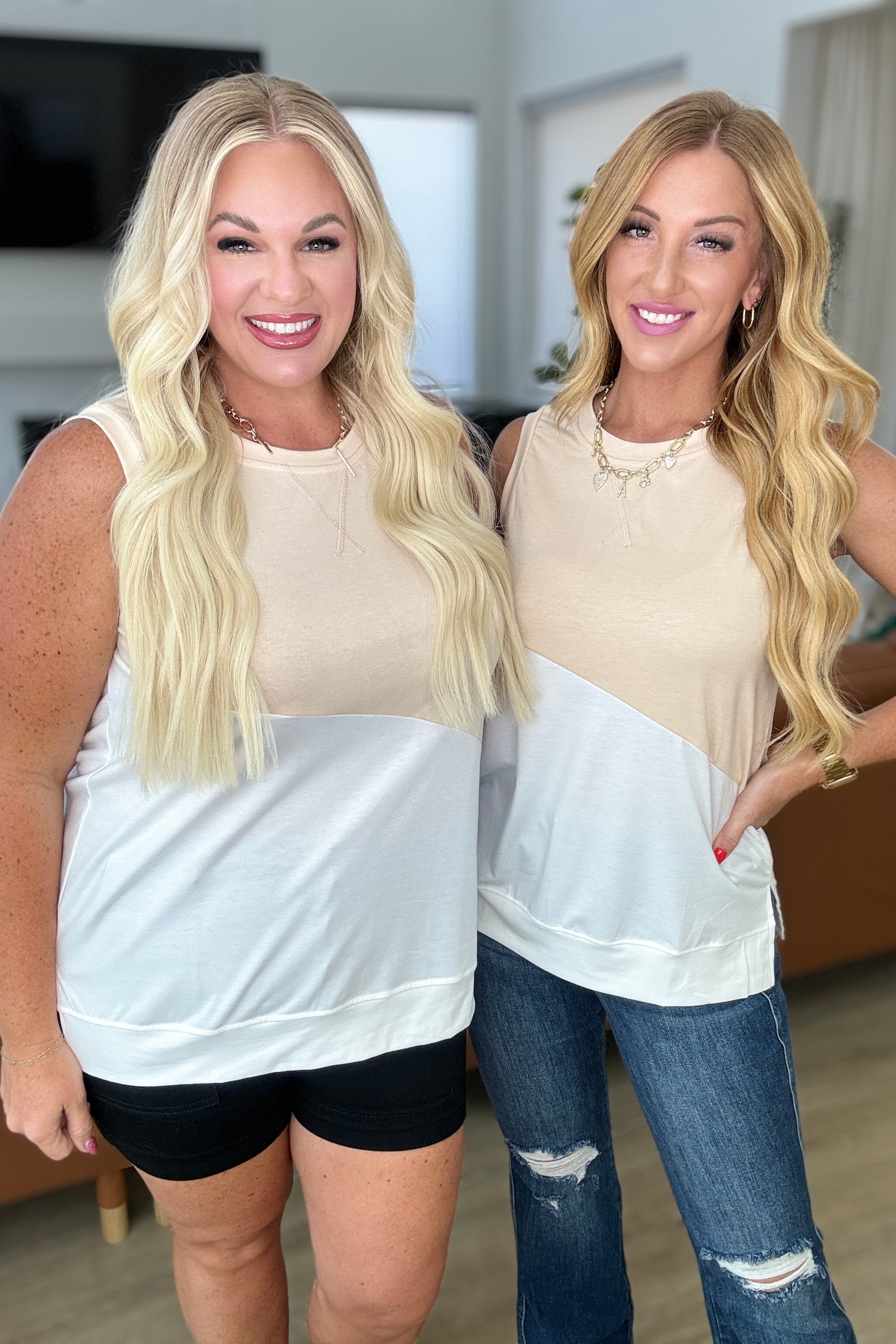 Trendy Color Block Sleeveless Top for Women - Fashionable Summer Tank Top - Perfect for Casual Outings, Beach Vacations & Street Style