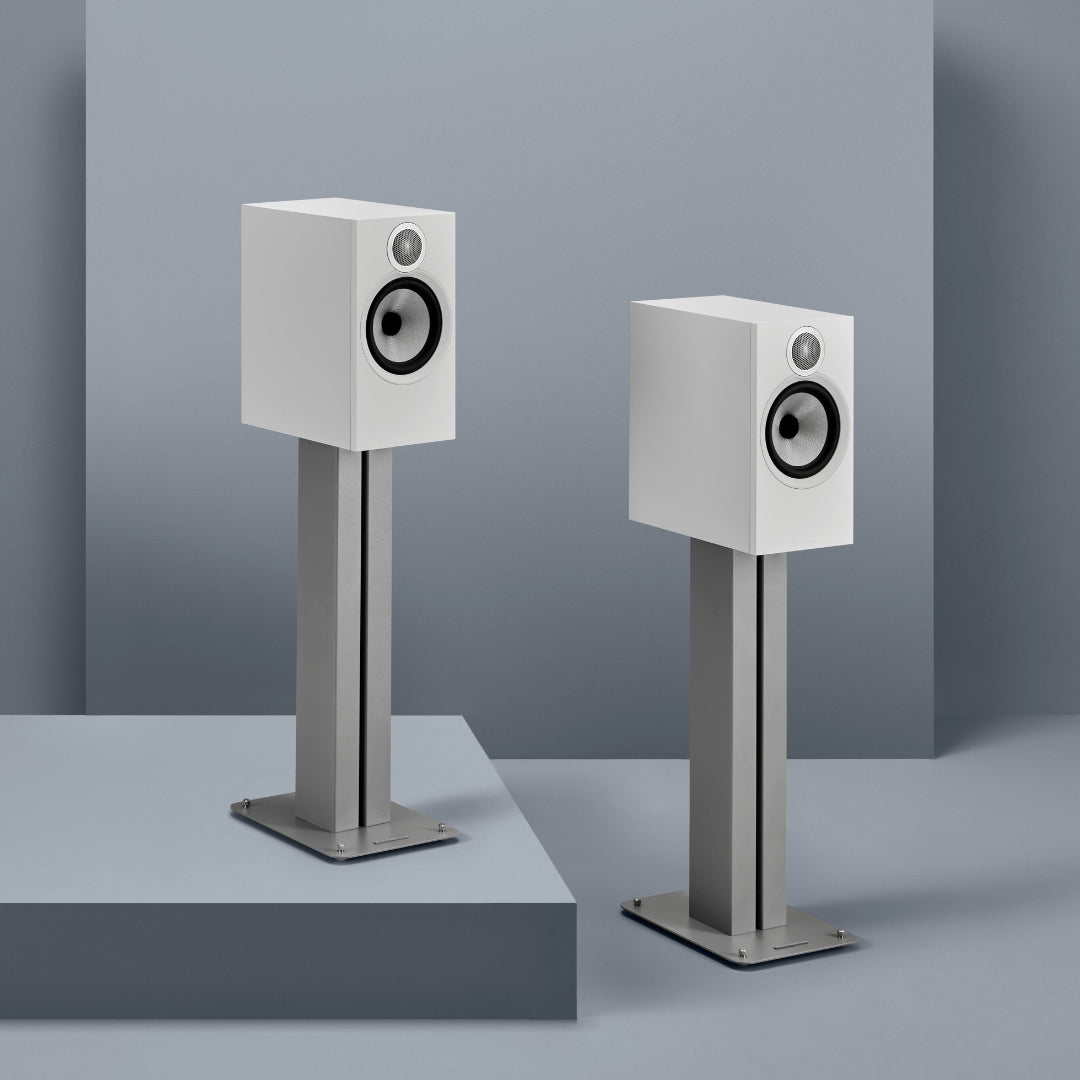 B&W 606 S3 Bookshelf Speakers Pair - Premium Stand Mount Loudspeakers for Home Theater & Music Listening - Perfect for Living Rooms, Studios & Audiophile Setups