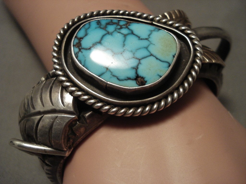 118 Gram Heavy Vintage Lone Mountain Turquoise Silver Bracelet - Authentic Native American Jewelry for Women & Men - Perfect for Boho Fashion, Gift Giving & Special Occasions