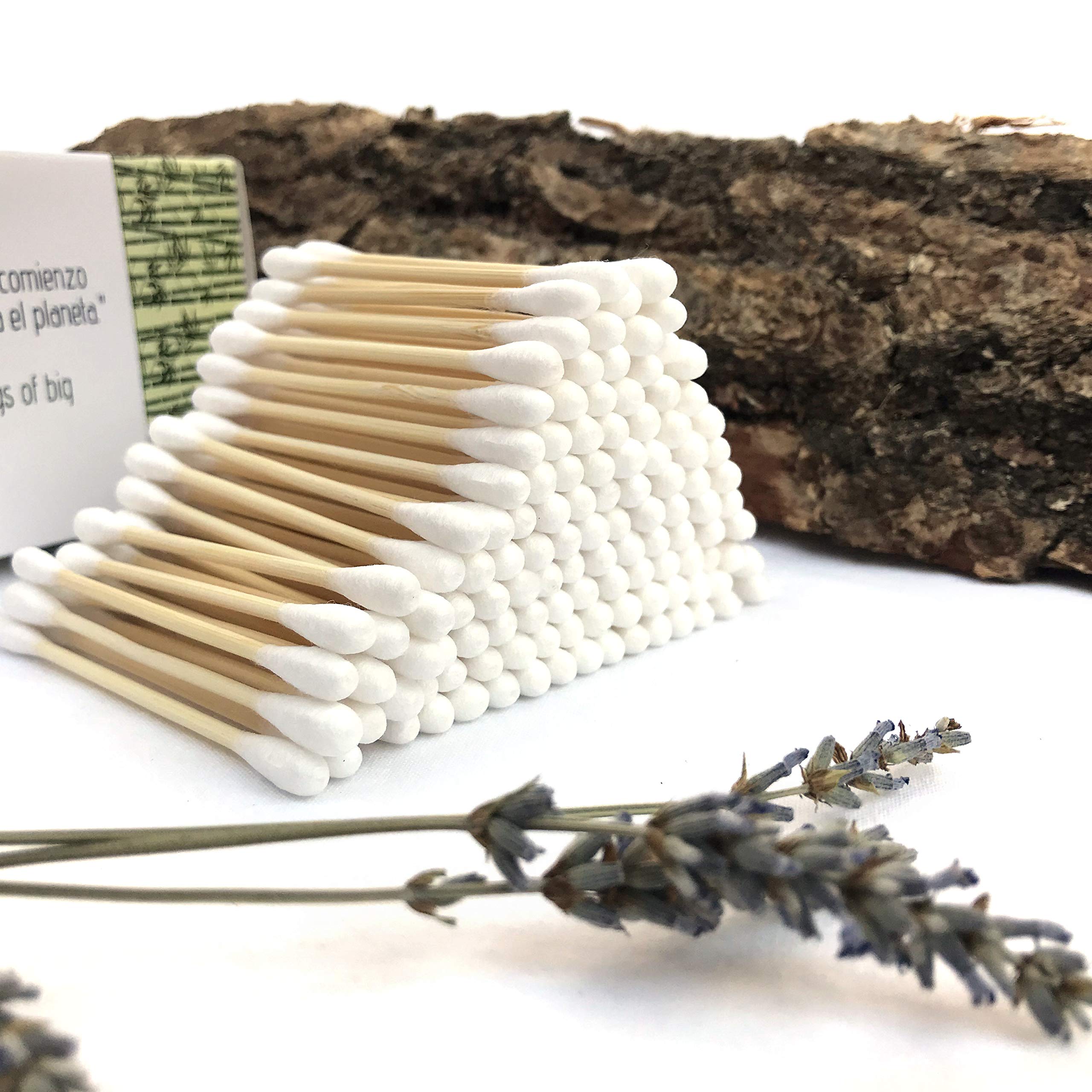 DUAMY - 600 Bamboo & Cotton Biodegradable Cotton Swabs, 2 Boxes, 100% Biodegradable & Organic, BPA-Free, Zero Waste, Vegan, Plastic-Free, Eco-Friendly - Perfect for Travel, Makeup, Baby Care & Eco-Conscious Living