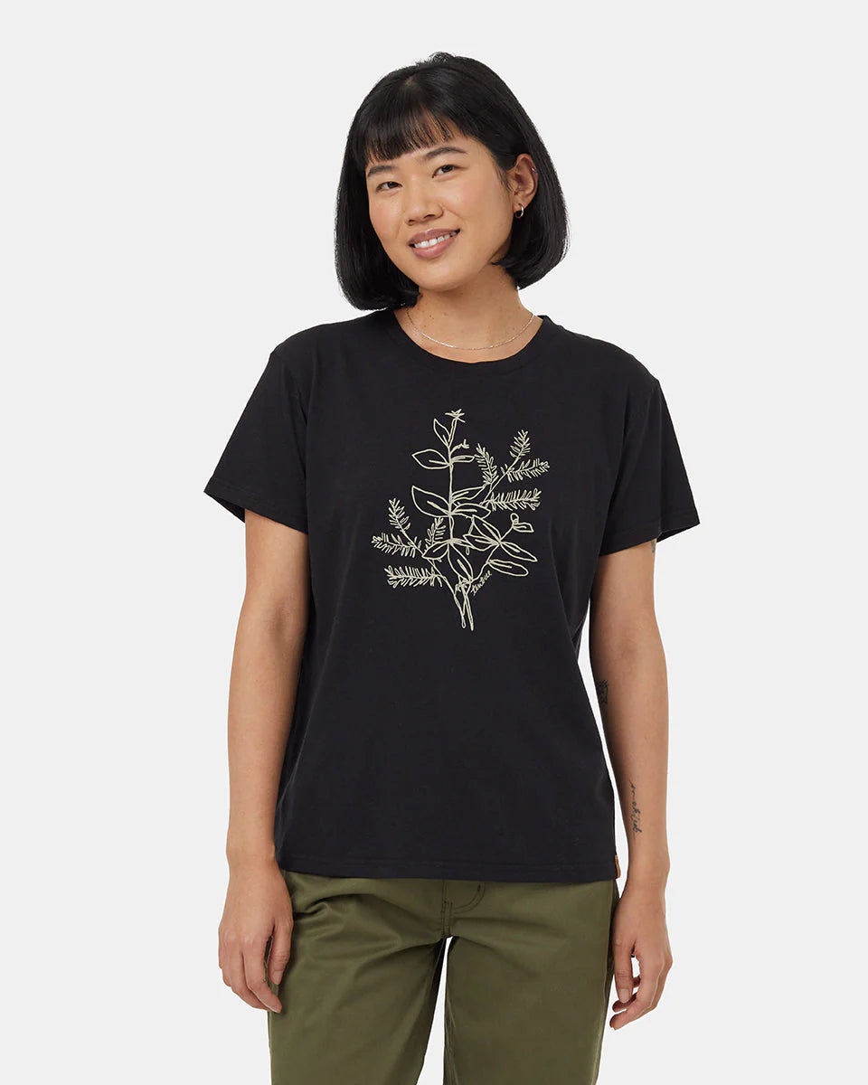 Autumn Flora Women's T-Shirt - Stylish Casual Top for Fall Outfits | TCW5937 | Perfect for Everyday Wear, Layering & Seasonal Fashion
