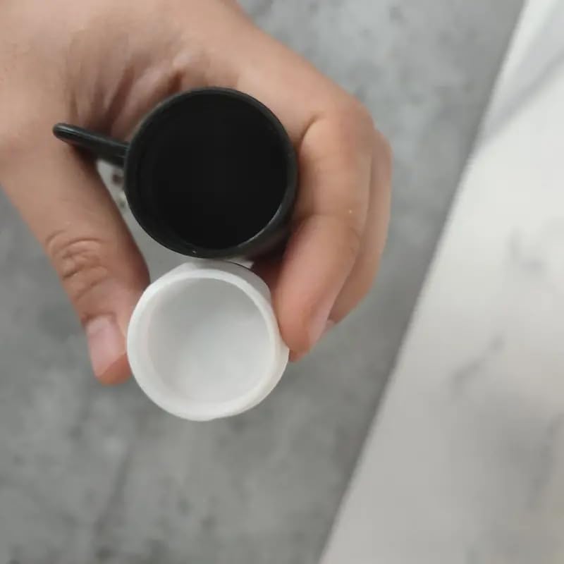 Detachable Mini Tumbler Keychain with Lipstick Storage - Cute Cup Keychain for Women, School Bag Accessory & Backpack Charm - Perfect for Daily Use, Travel, and Gift Giving