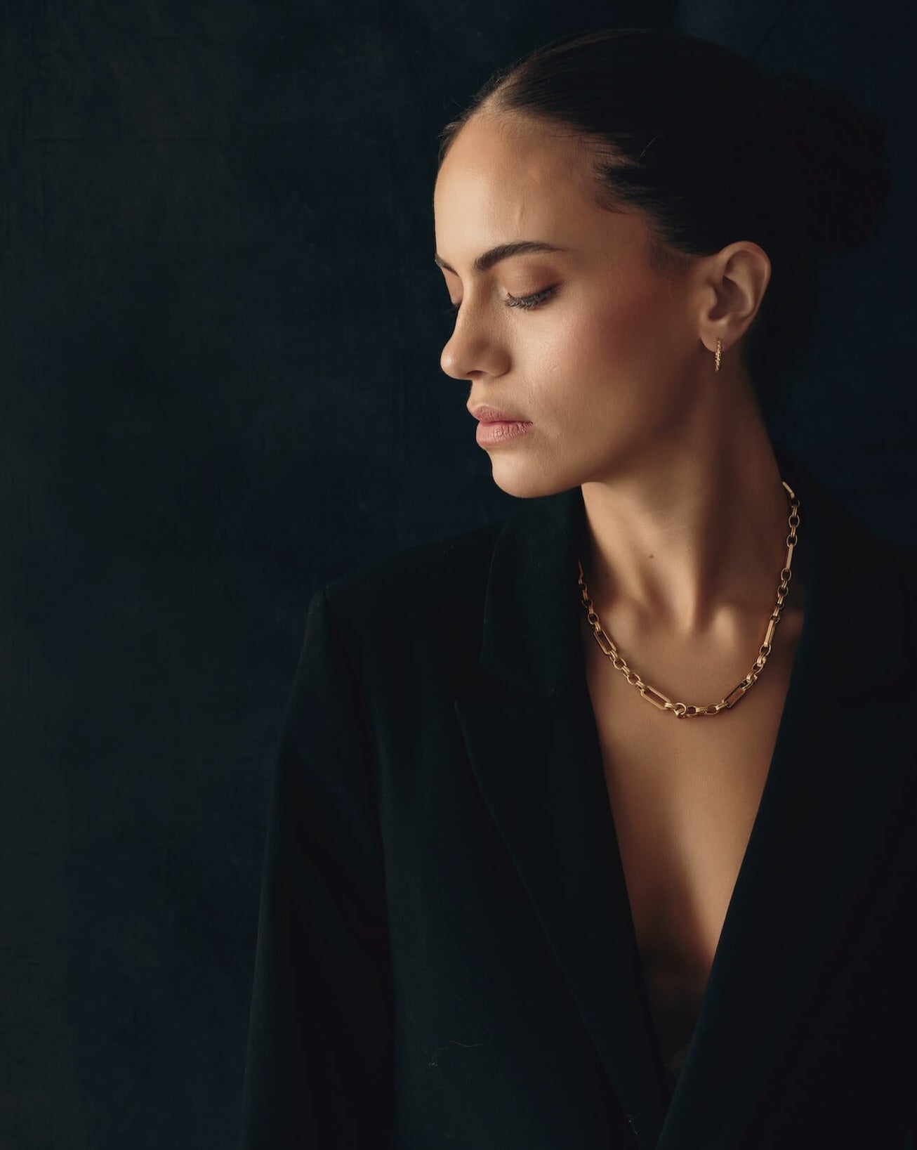 Vintage Gold Chain Necklace for Women - Trinity Layered Necklace Jewelry, 14K Gold Plated, Dainty & Elegant - Perfect for Daily Wear, Parties & Gifts