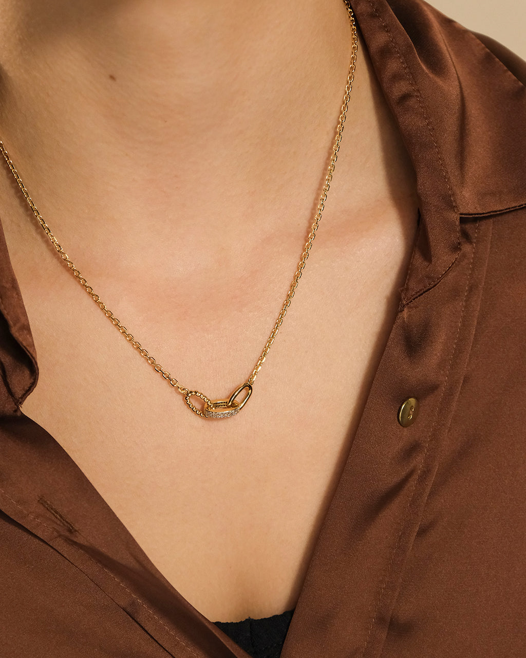 Journi CZ Interlocking Chain Pendant Necklace for Women - Cubic Zirconia Gold Layered Jewelry - Perfect for Date Night, Wedding & Everyday Elegance