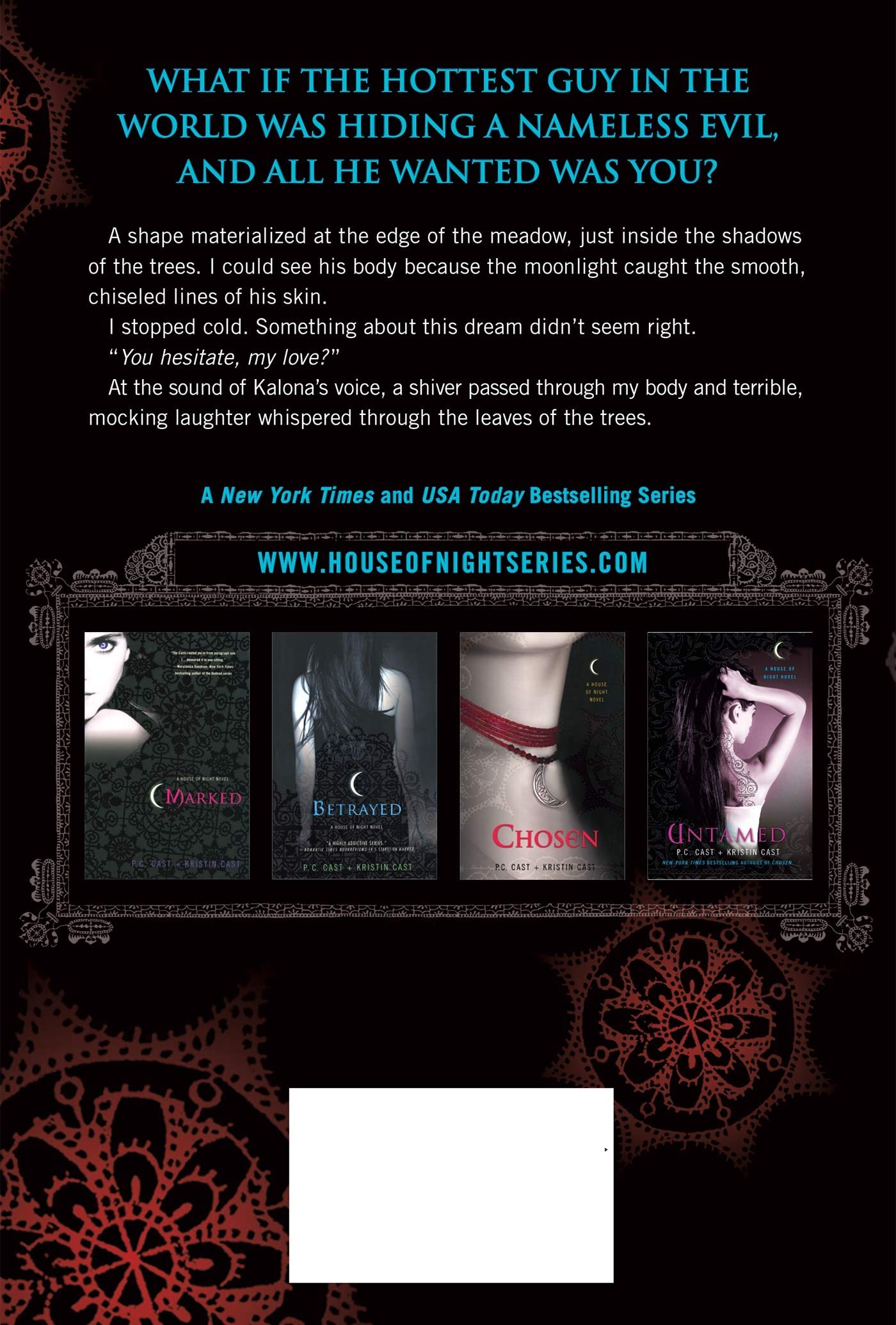 Hunted (House of Night, Book 5) - Paranormal Vampire Romance Novel for Teens & Young Adults - Perfect for Fantasy Lovers & Nighttime Reading