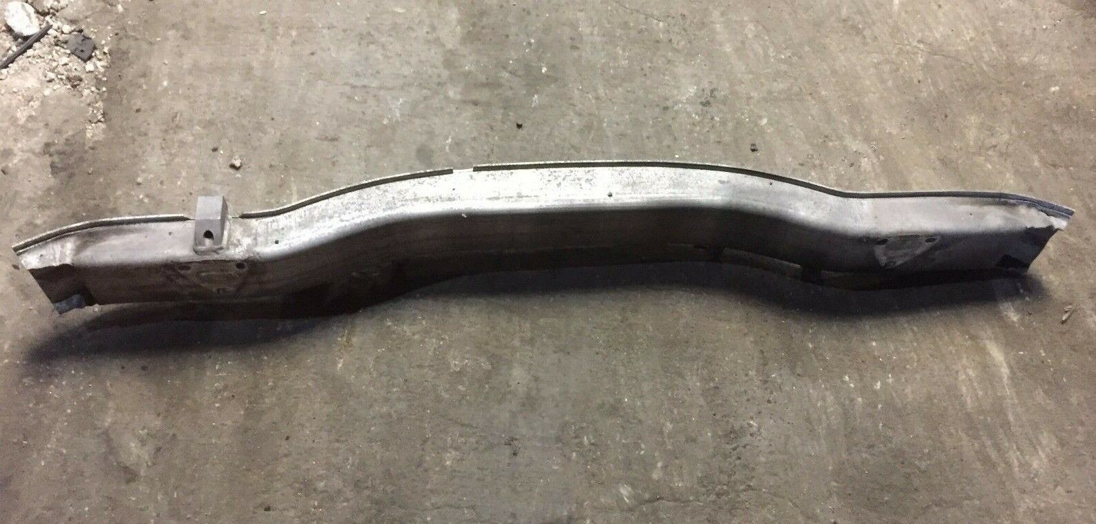 2002-2005 BMW 745i E65 E66 Rear Bumper Reinforcement OEM Replacement Part - Perfect for Accident Repair & Car Restoration Projects