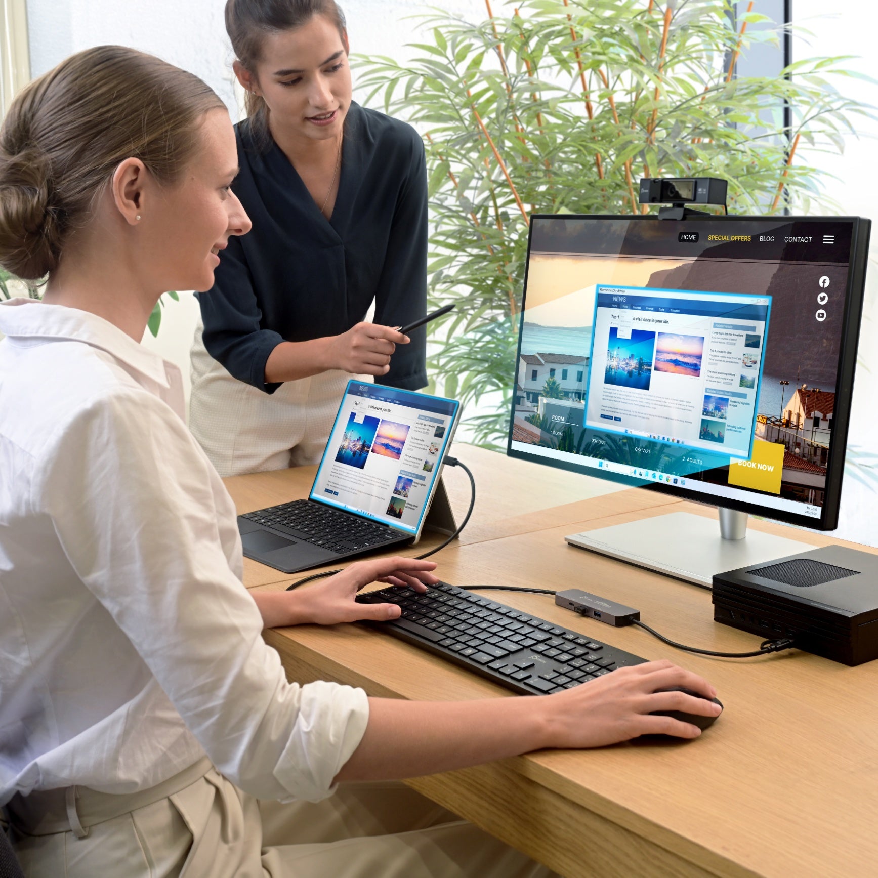 Wormhole Switch™ 4K HDMI Display Sharing Hub - Multi-Screen Adapter for Laptop, PC, Mac - Perfect for Home Office, Gaming & Conference Presentations