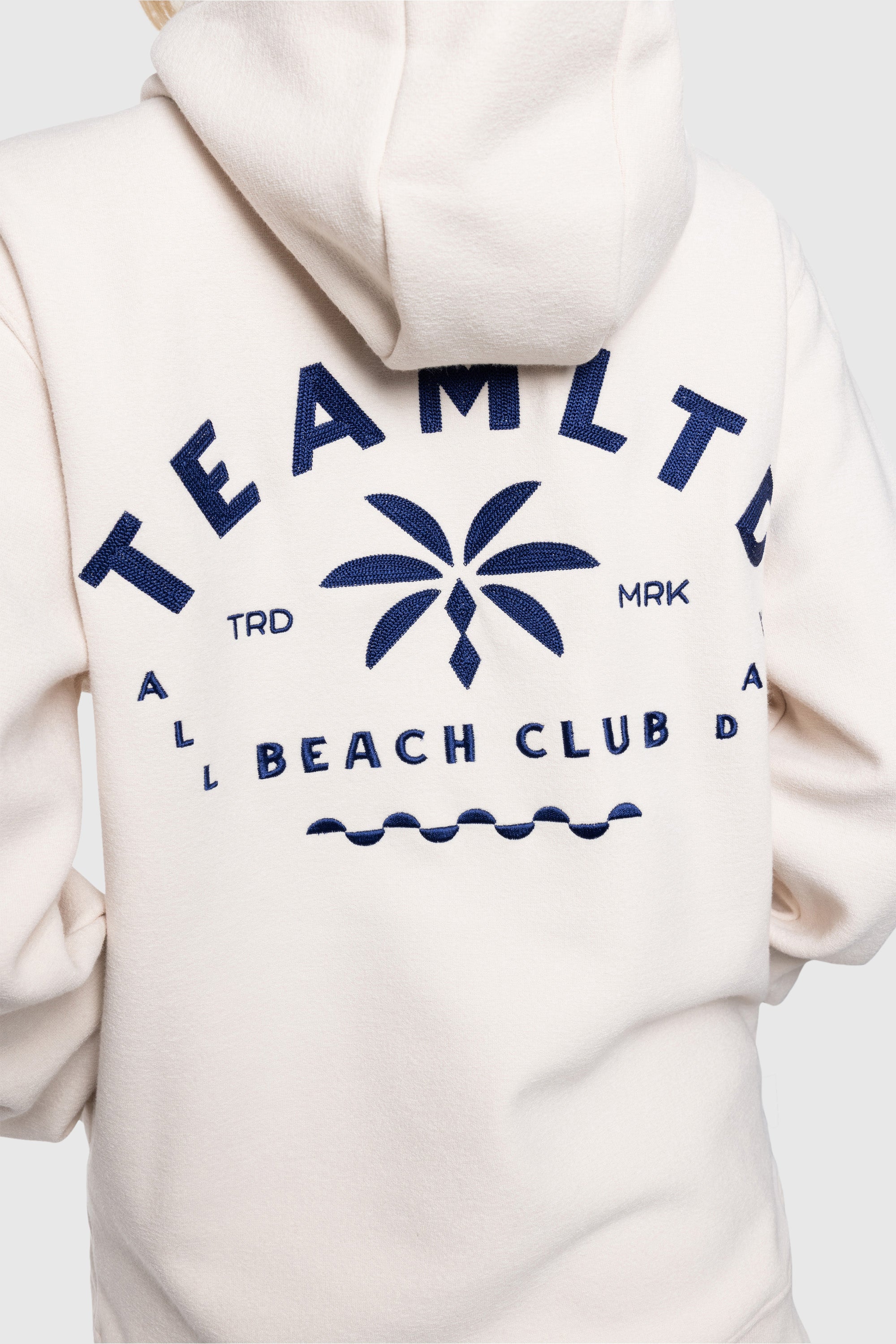 Premium Heavyweight Hoodie for Men & Women - Soft Cotton Blend, Warm & Cozy Beach Club Pullover - Perfect for Casual Wear, Outdoor Activities & Lounging