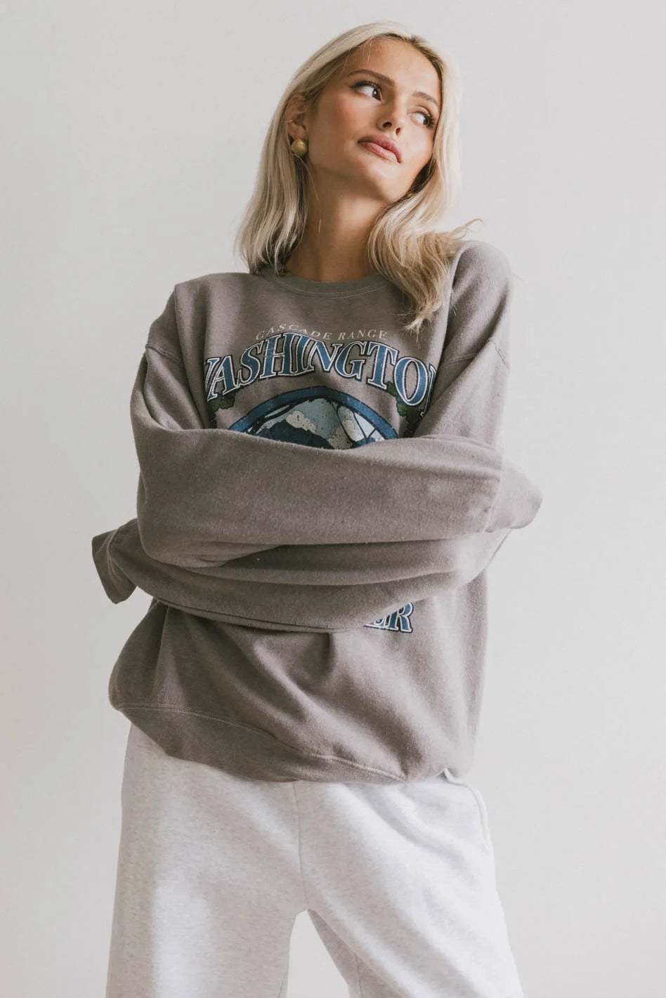 Mount Rainier Grey Crewneck Sweatshirt - Cozy & Stylish Pullover for Outdoor Adventures & Casual Wear - FINAL SALE