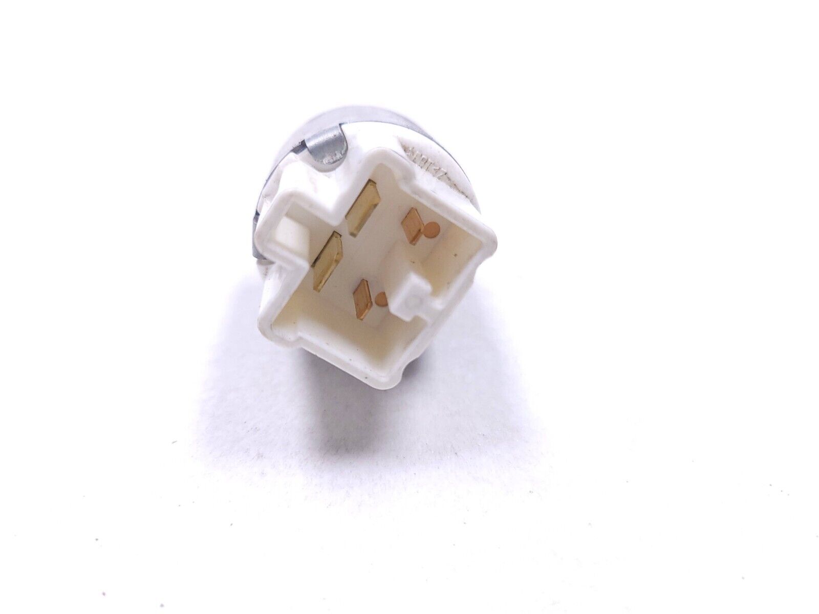03 08 Toyota Corolla Brake Pedal Switch OEM Replacement Part - Perfect for Brake Light Repair & Maintenance | Compatible with 2003-2008 Corolla Models