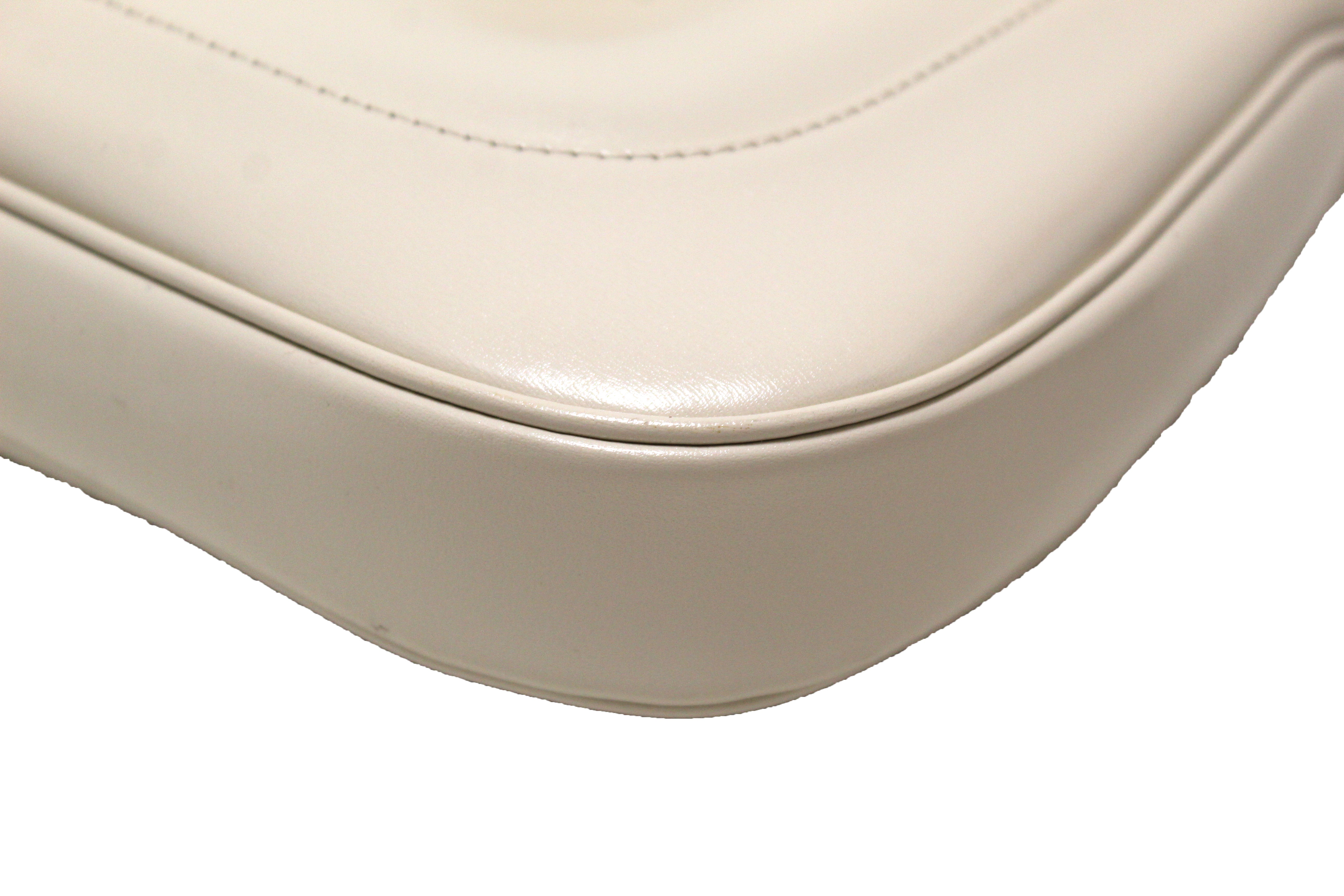 Authentic Gucci Jackie 1961 Small Hobo Bag - White Leather Shoulder Bag for Women | Luxury Designer Handbag for Everyday Use, Work & Special Occasions